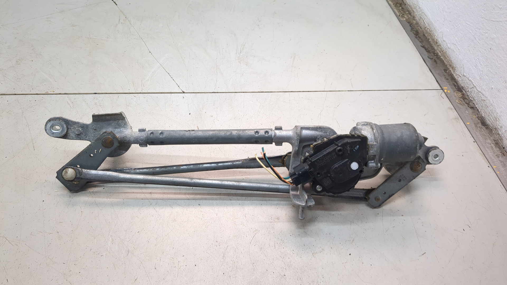 Трапеция стеклоочистителей