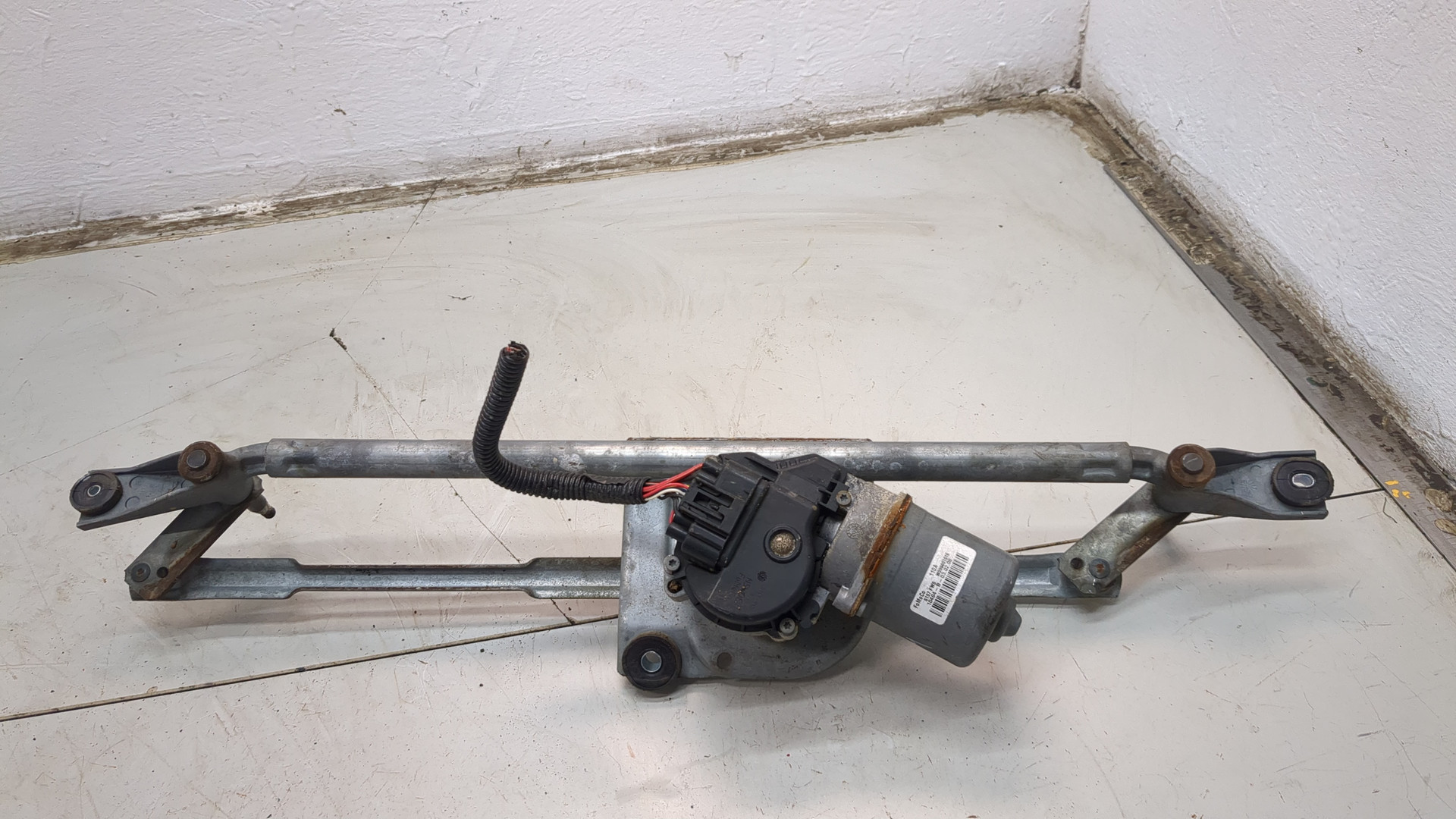 Трапеция стеклоочистителей