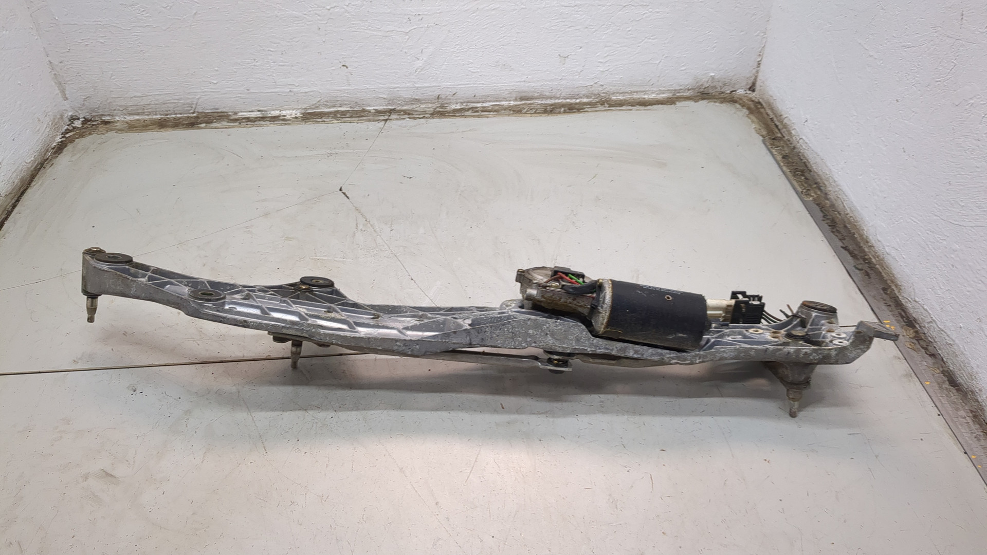 Трапеция стеклоочистителей