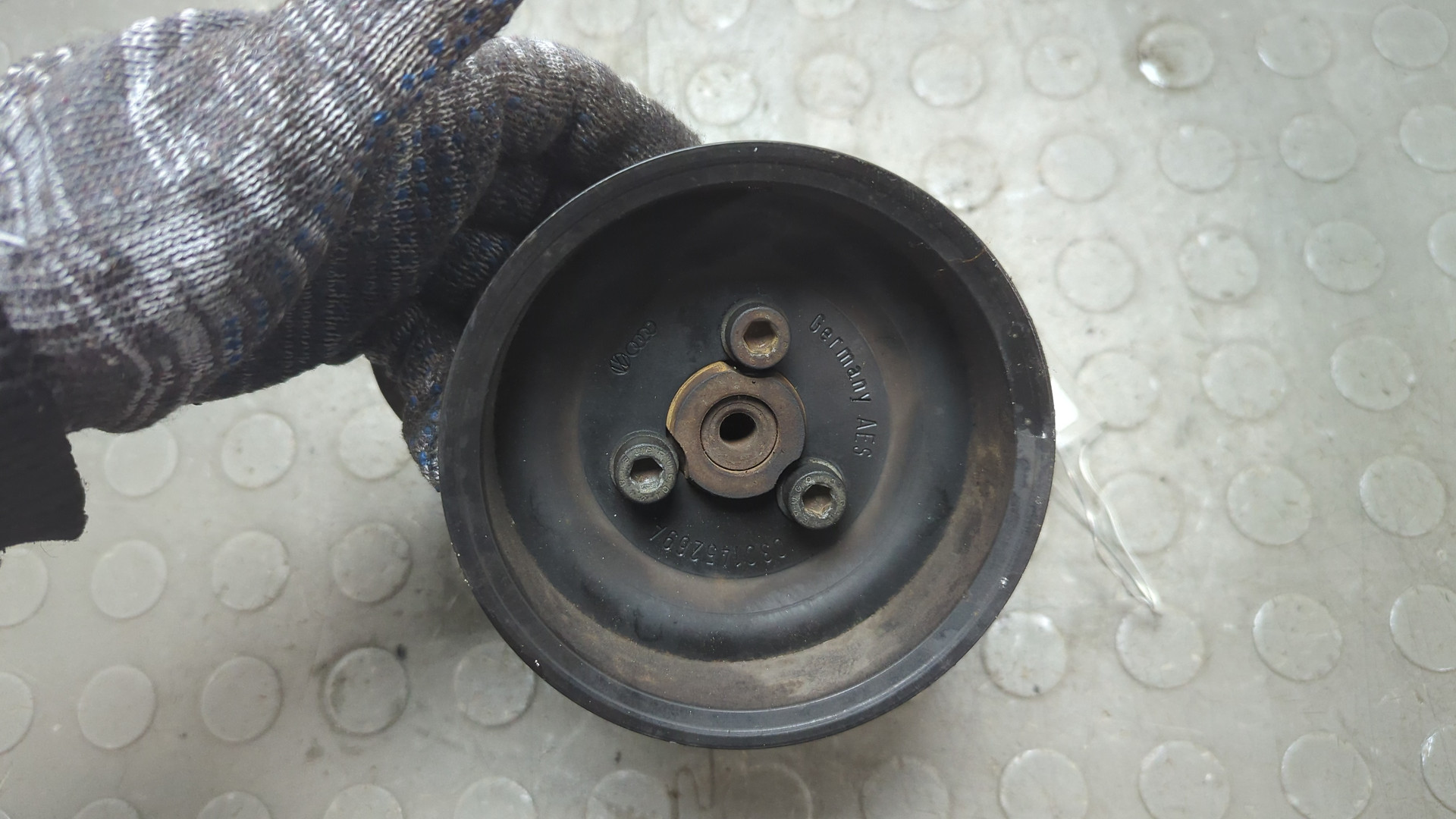 Насос ГУР (гидроусилитель руля)