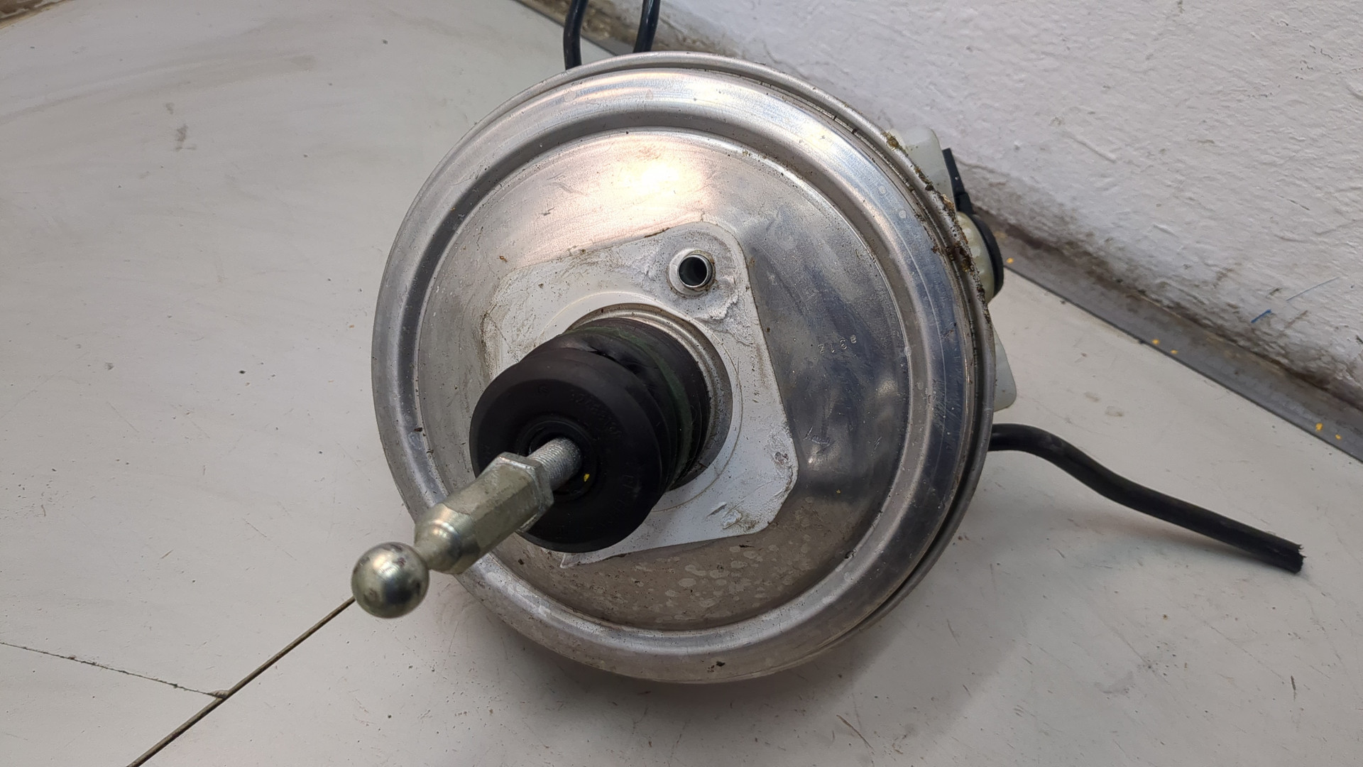 Цилиндр тормозной главный