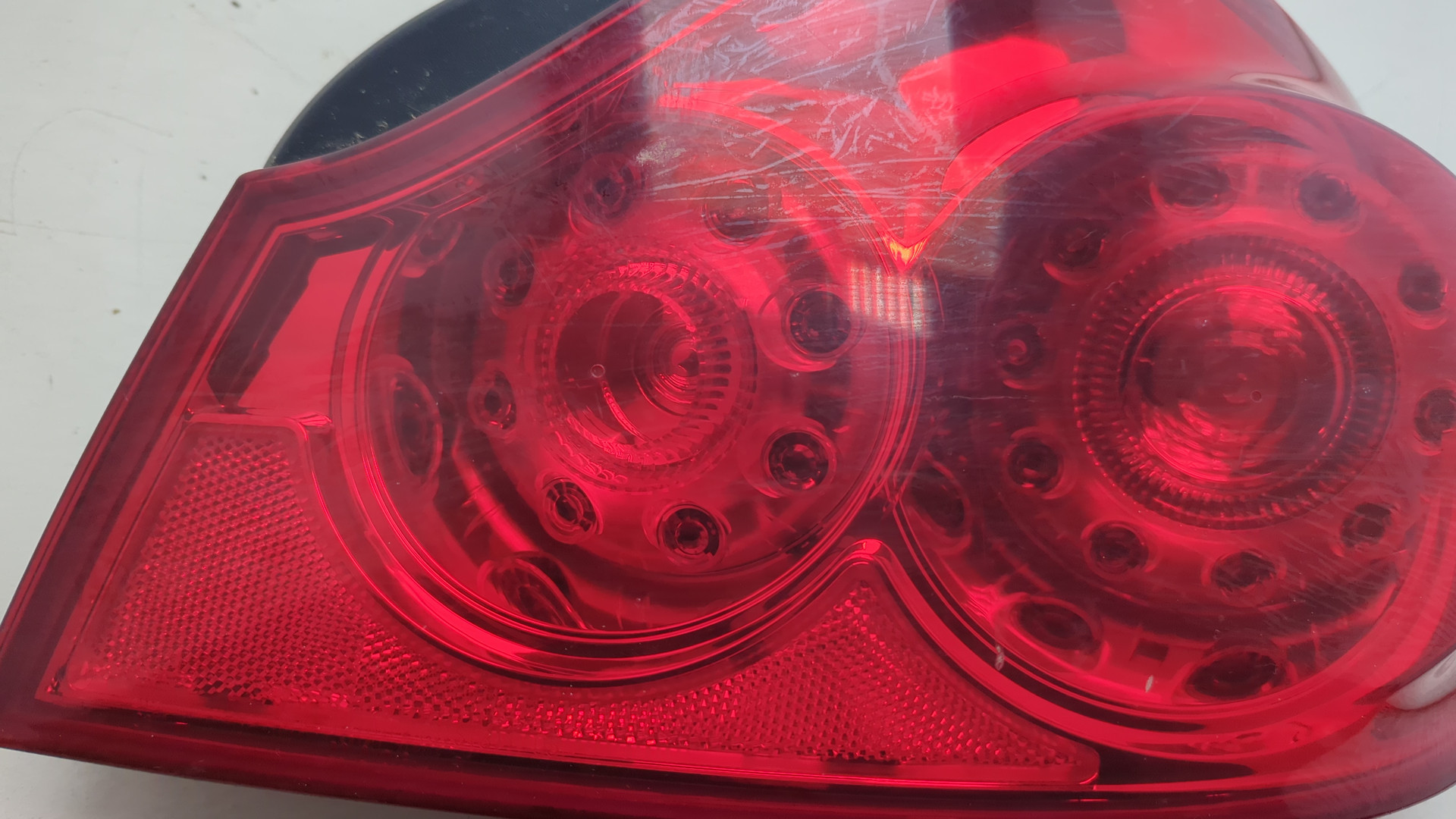 Фонарь задний правый