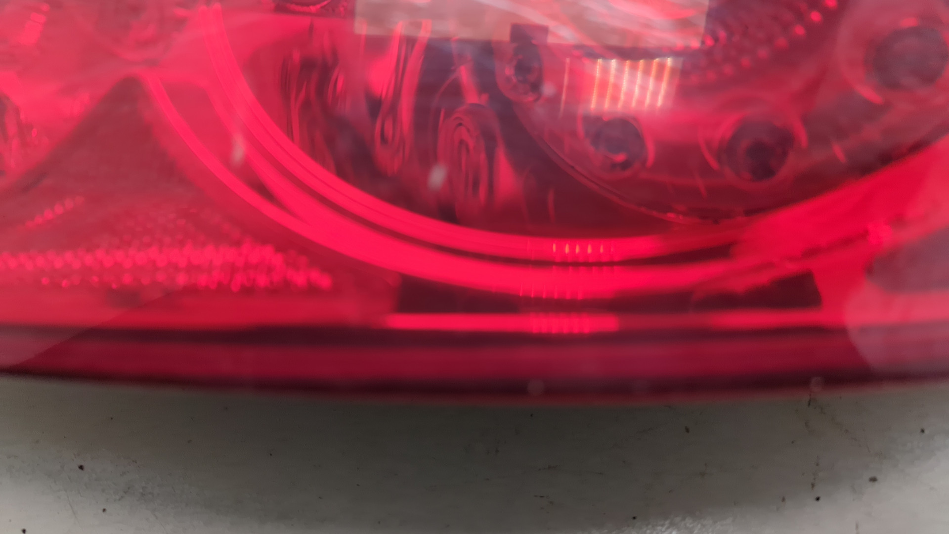 Фонарь задний правый