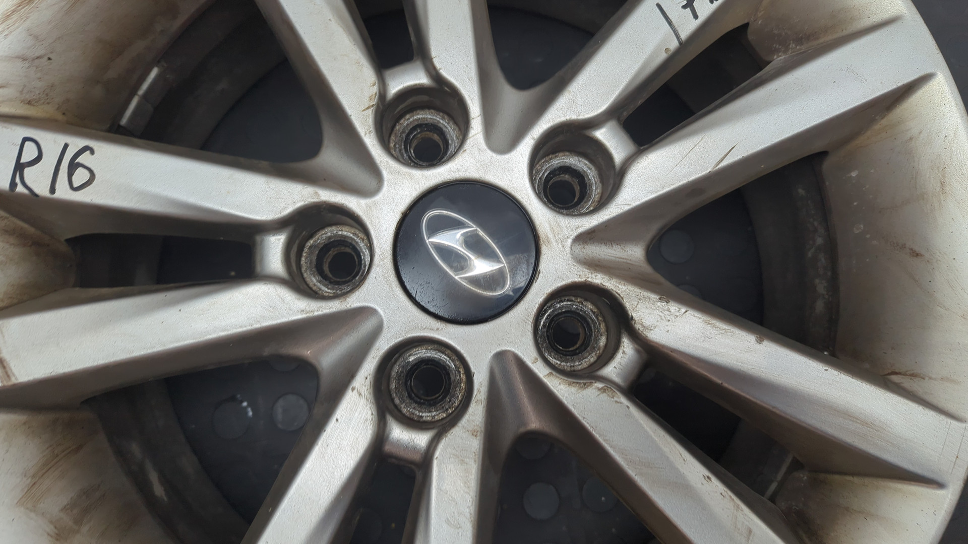 Диск колесный литой легкий сплав