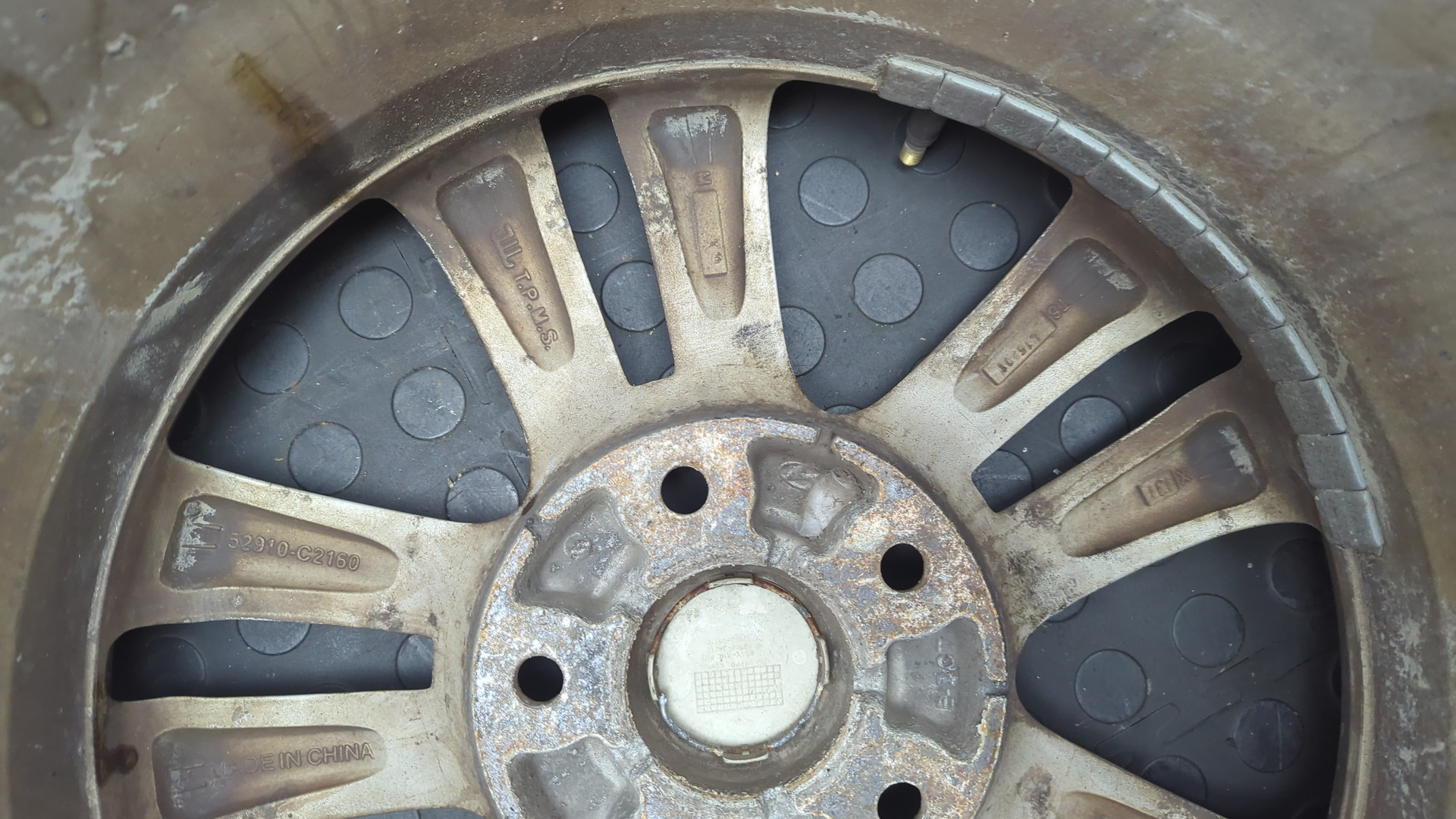 Диск колесный литой легкий сплав