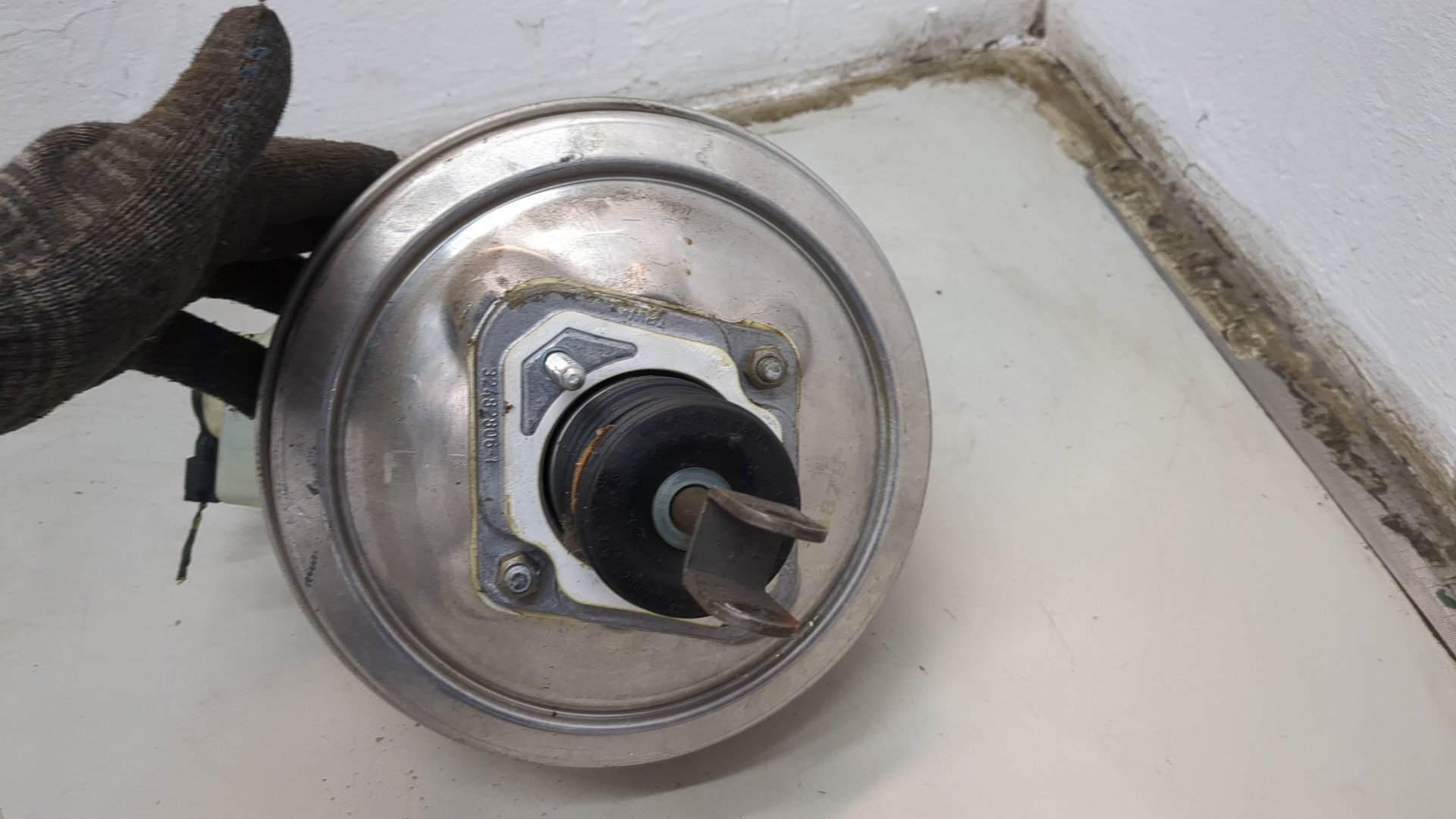 Цилиндр тормозной главный