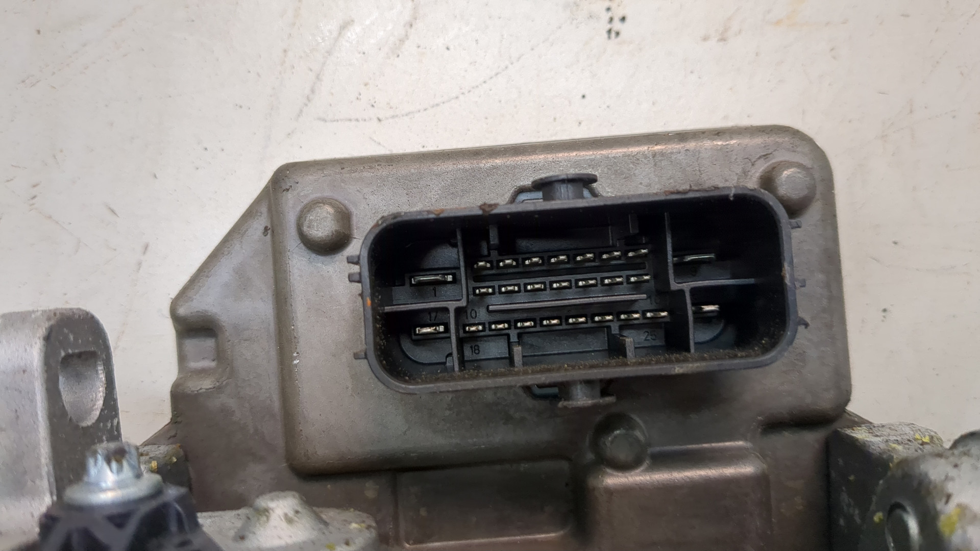 Цилиндр тормозной главный