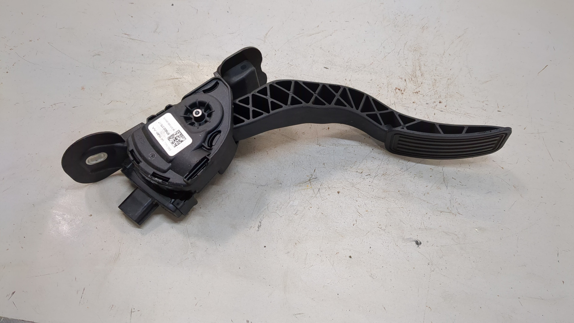 Педаль газа