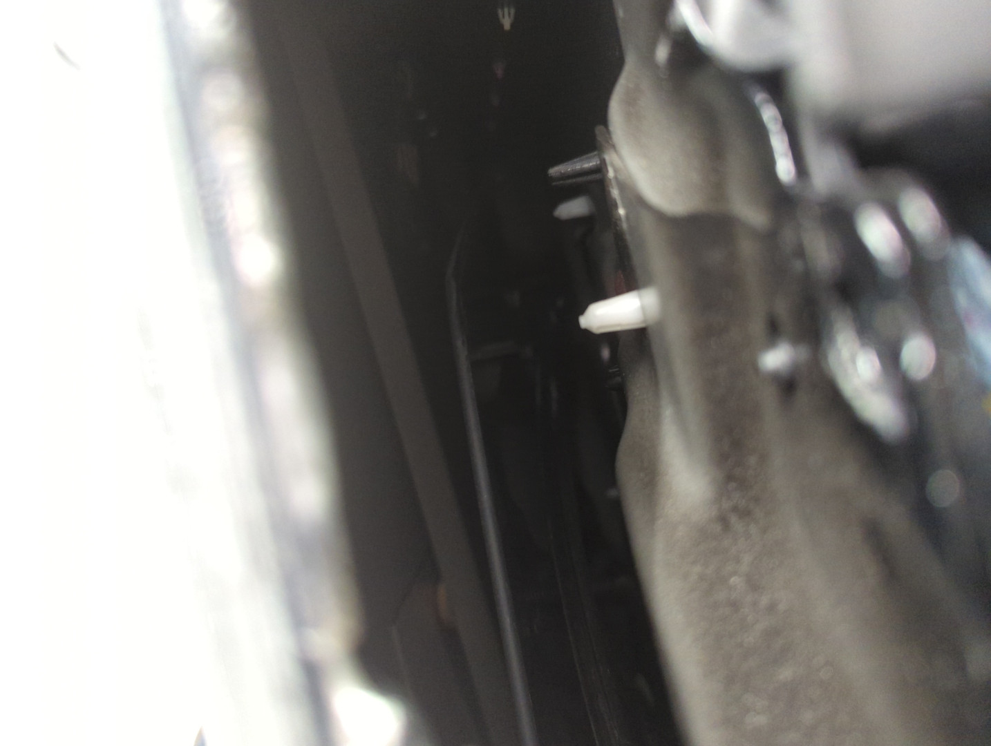 Дверь передняя левая