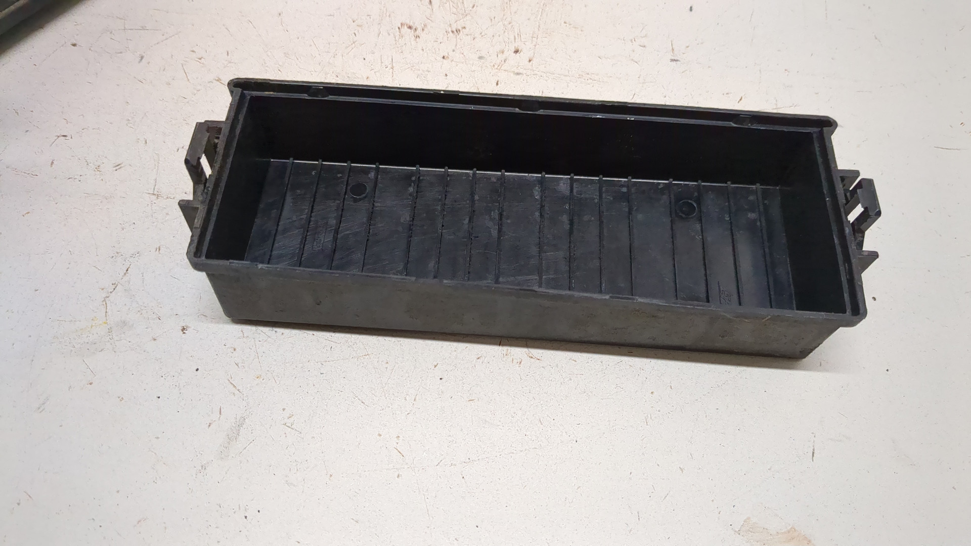 Корпус блока предохранителей