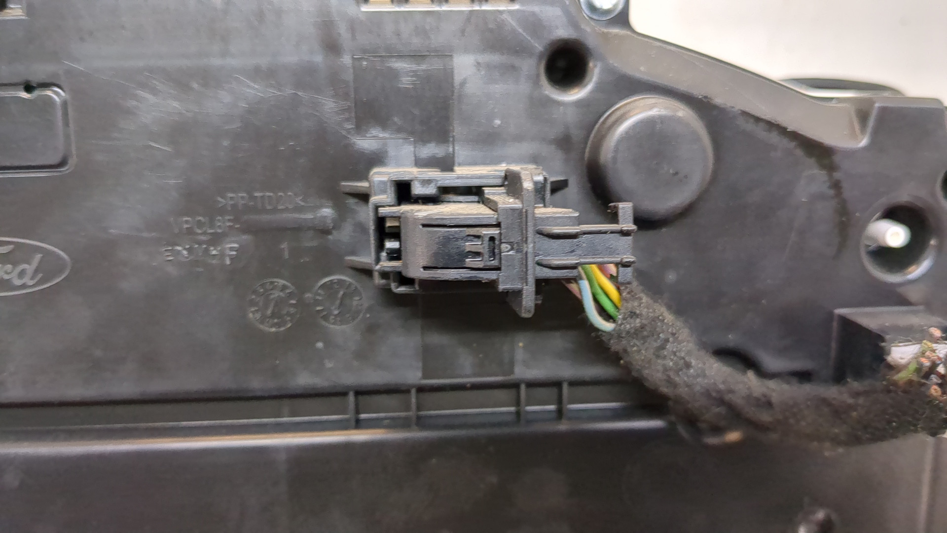 Панель приборов