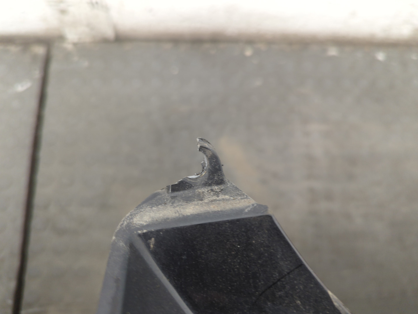 Бампер задний