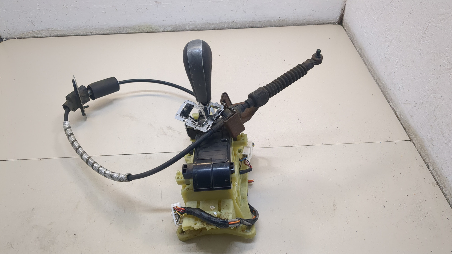 Кулиса МКПП / АКПП