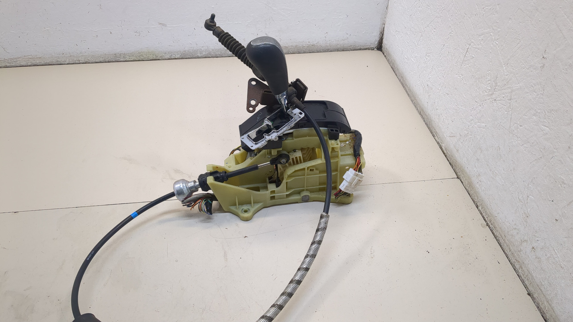 Кулиса МКПП / АКПП