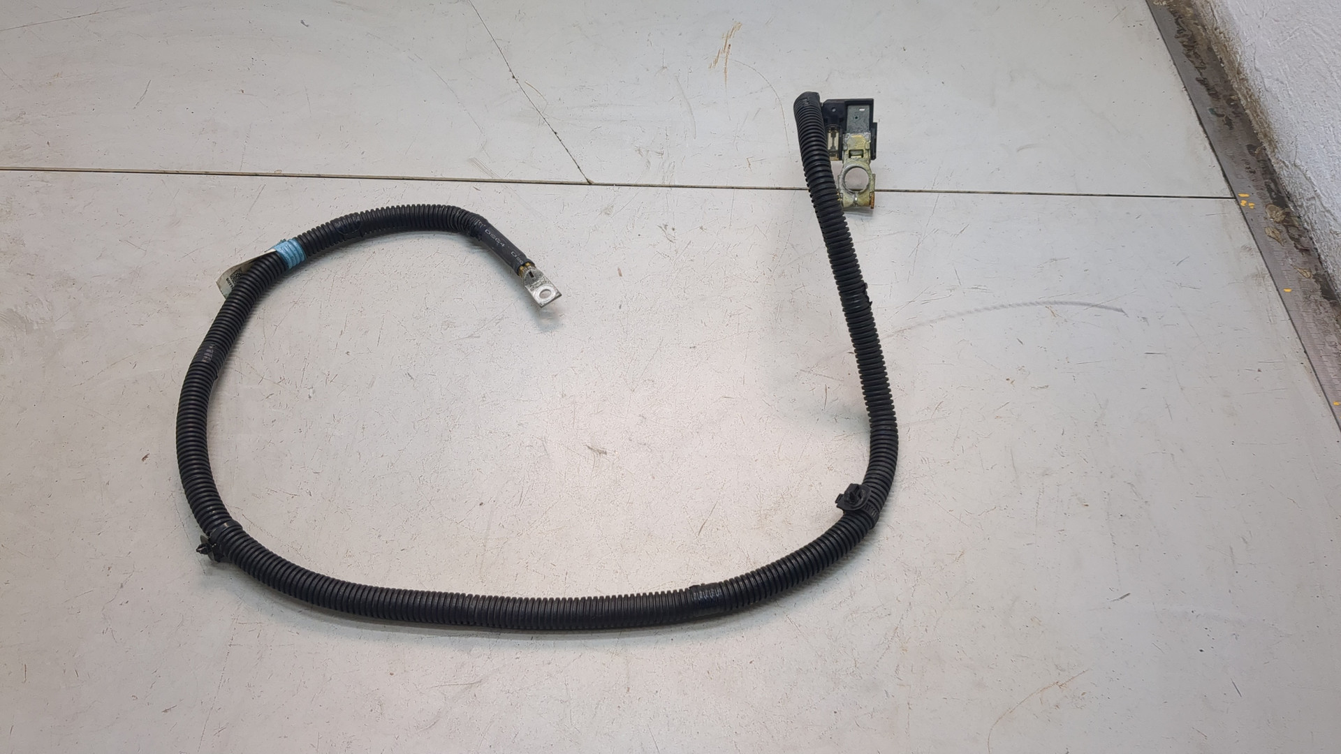 Провод высокого напряжения