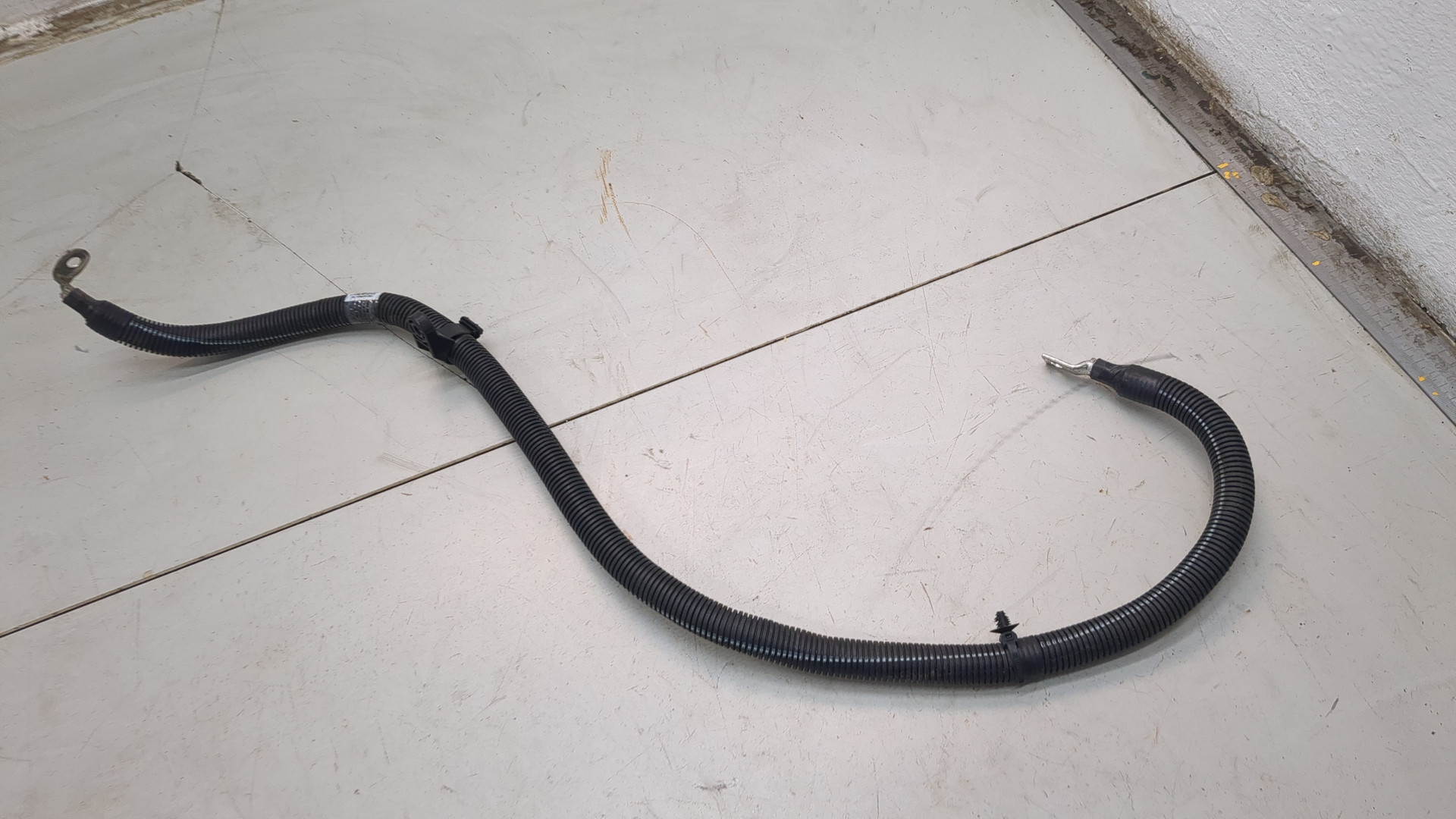 Провод высокого напряжения