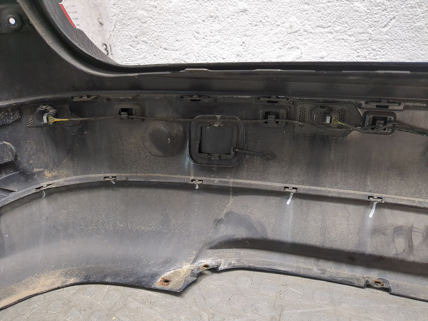 Бампер задний