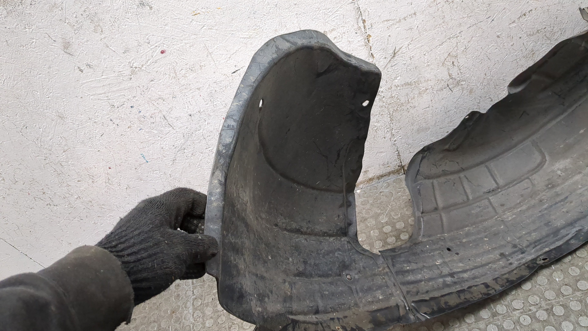 Локер передний левый