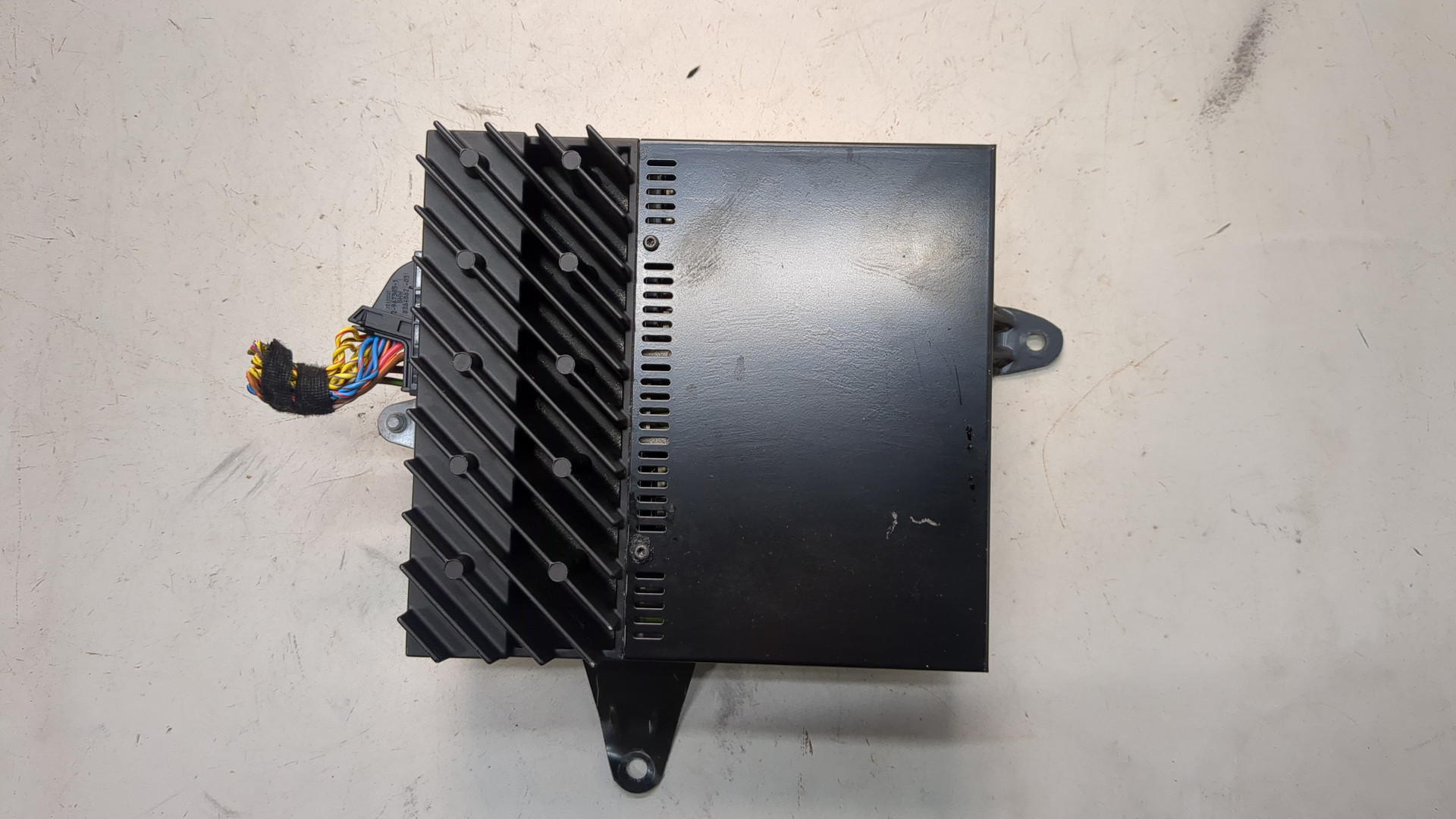 Усилитель акустической системы