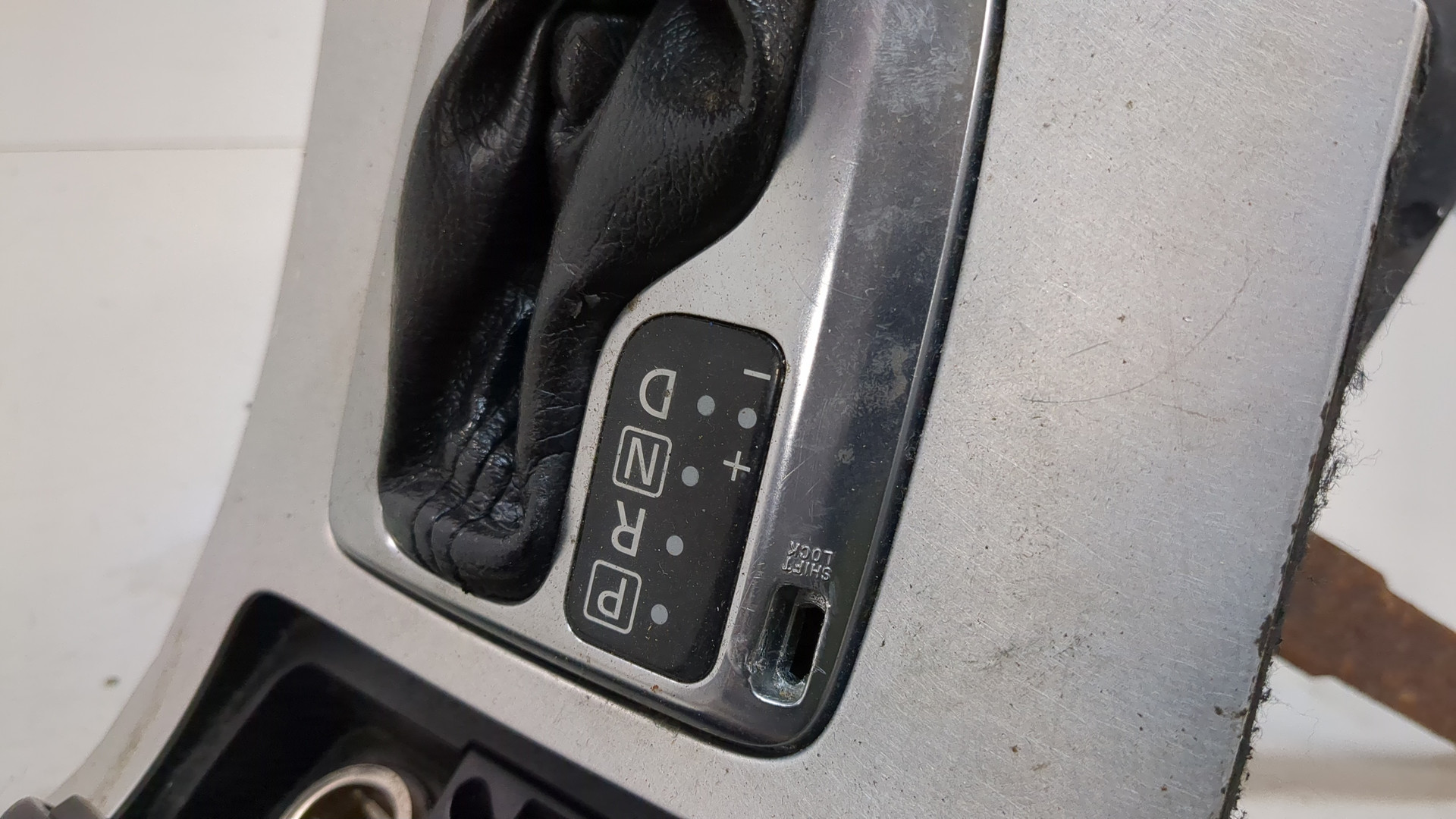 Кулиса МКПП / АКПП