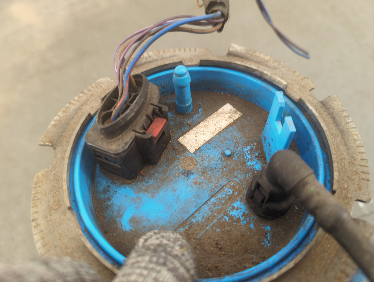 Насос топливный электрический