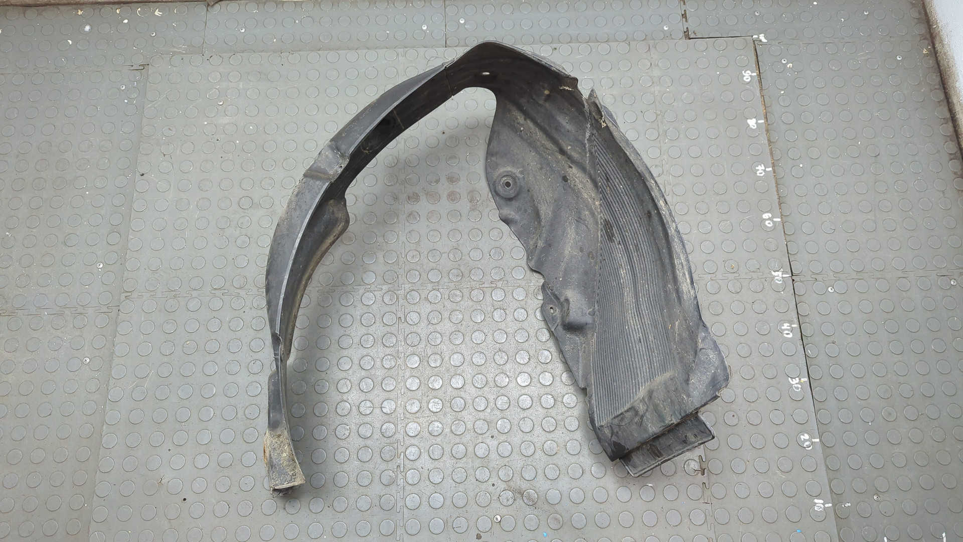 Локер передний правый