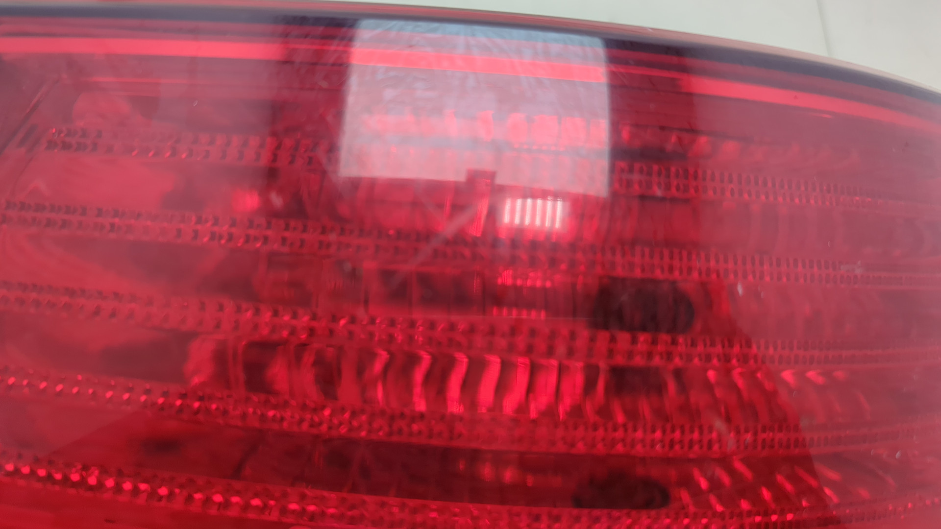 Фонарь задний правый