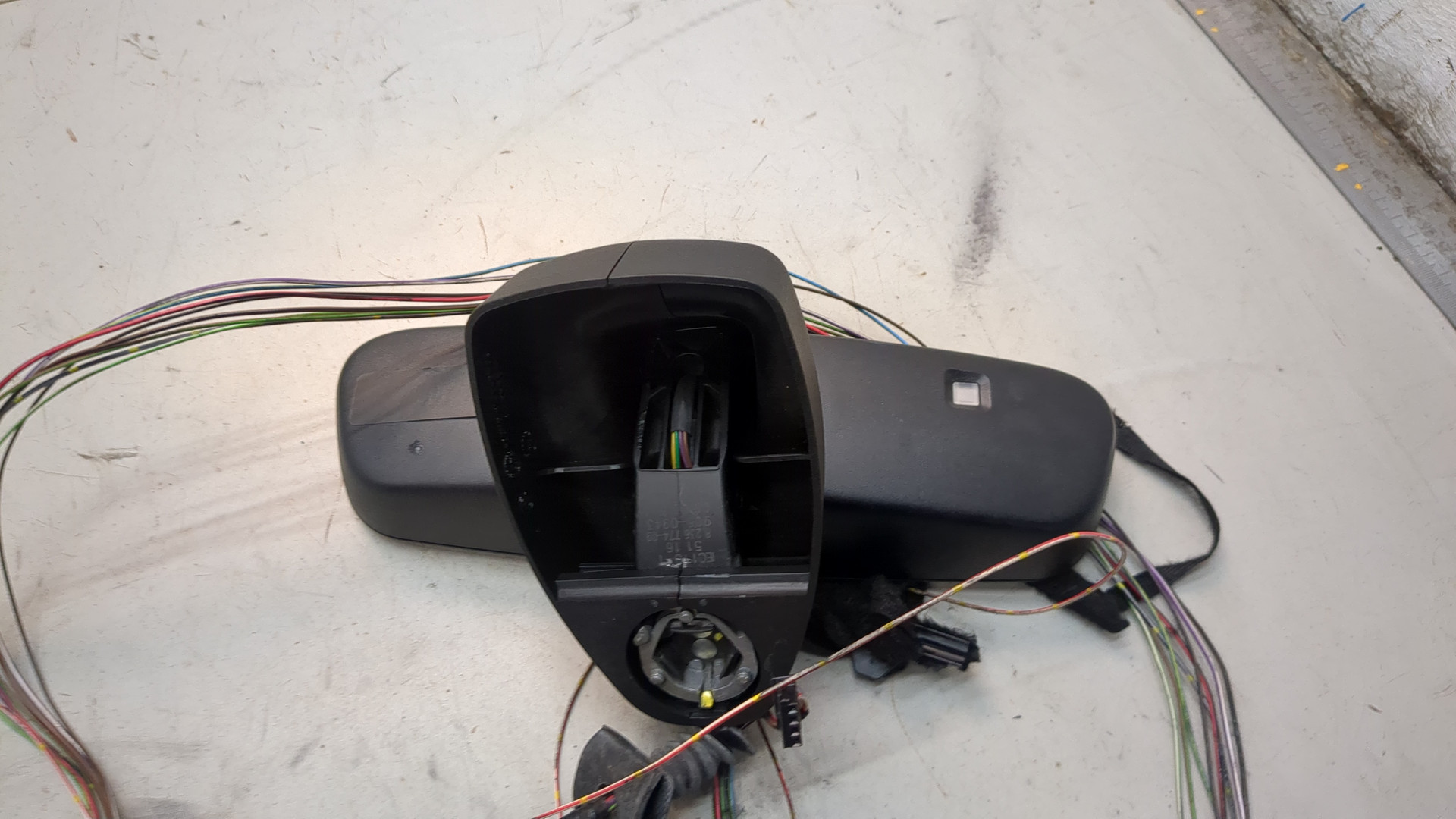 Зеркало заднего вида