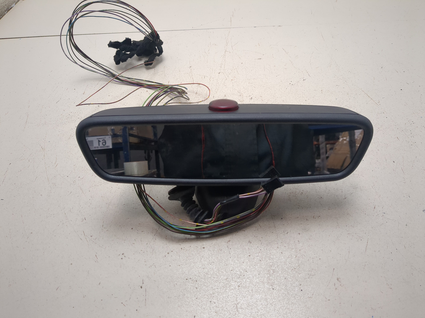 Зеркало заднего вида