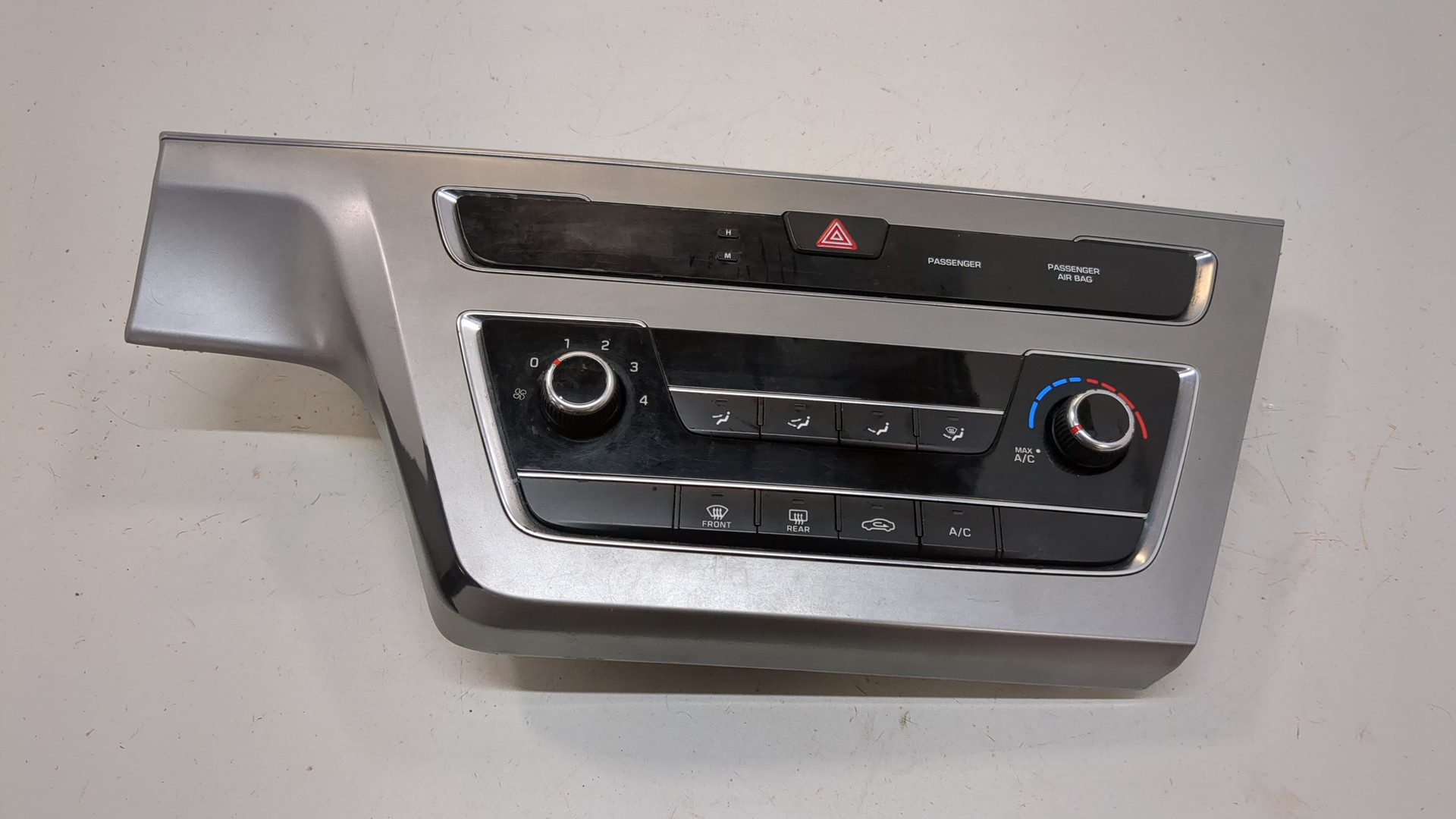 Переключатель отопителя