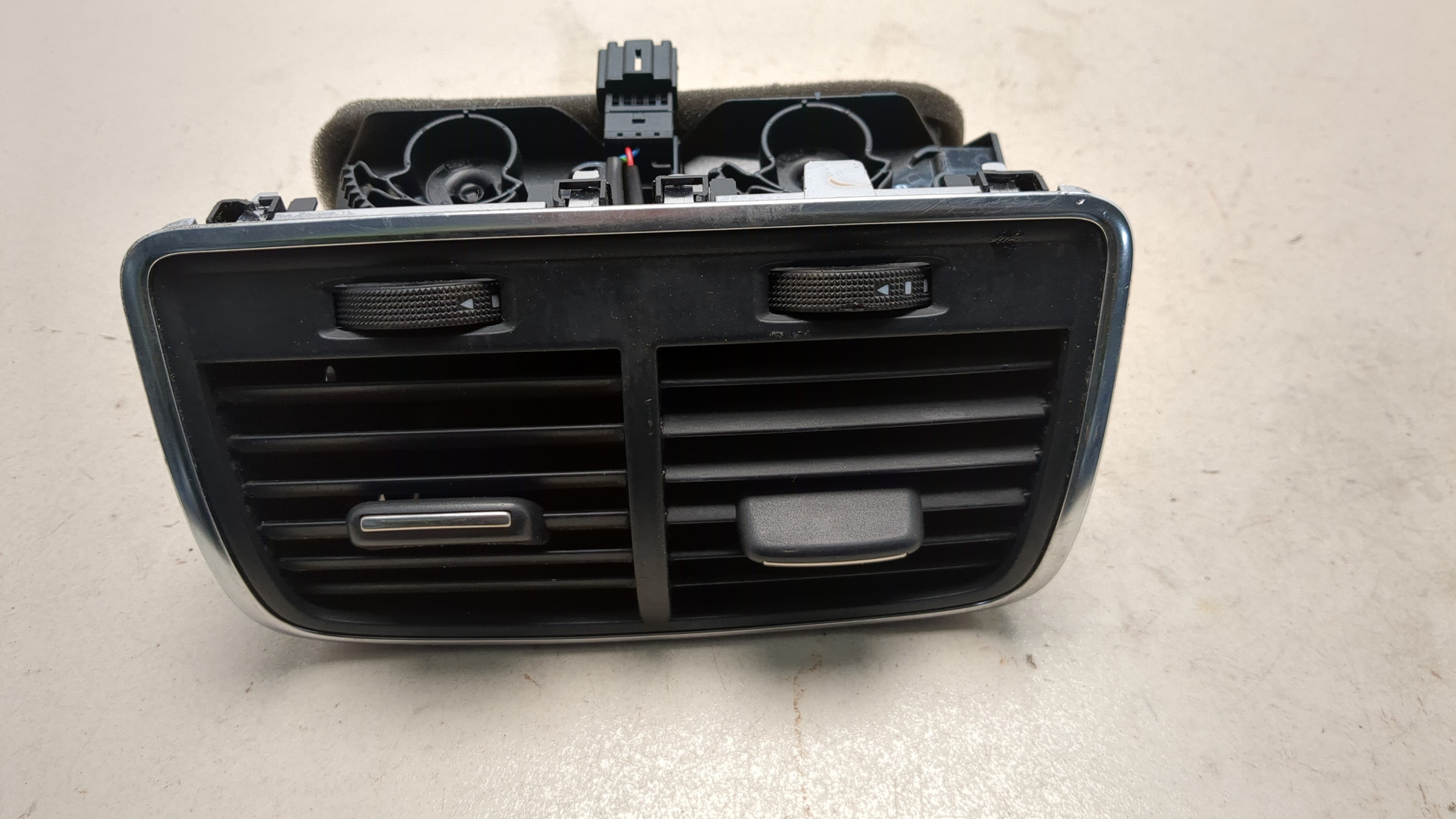 Дефлектор воздушный