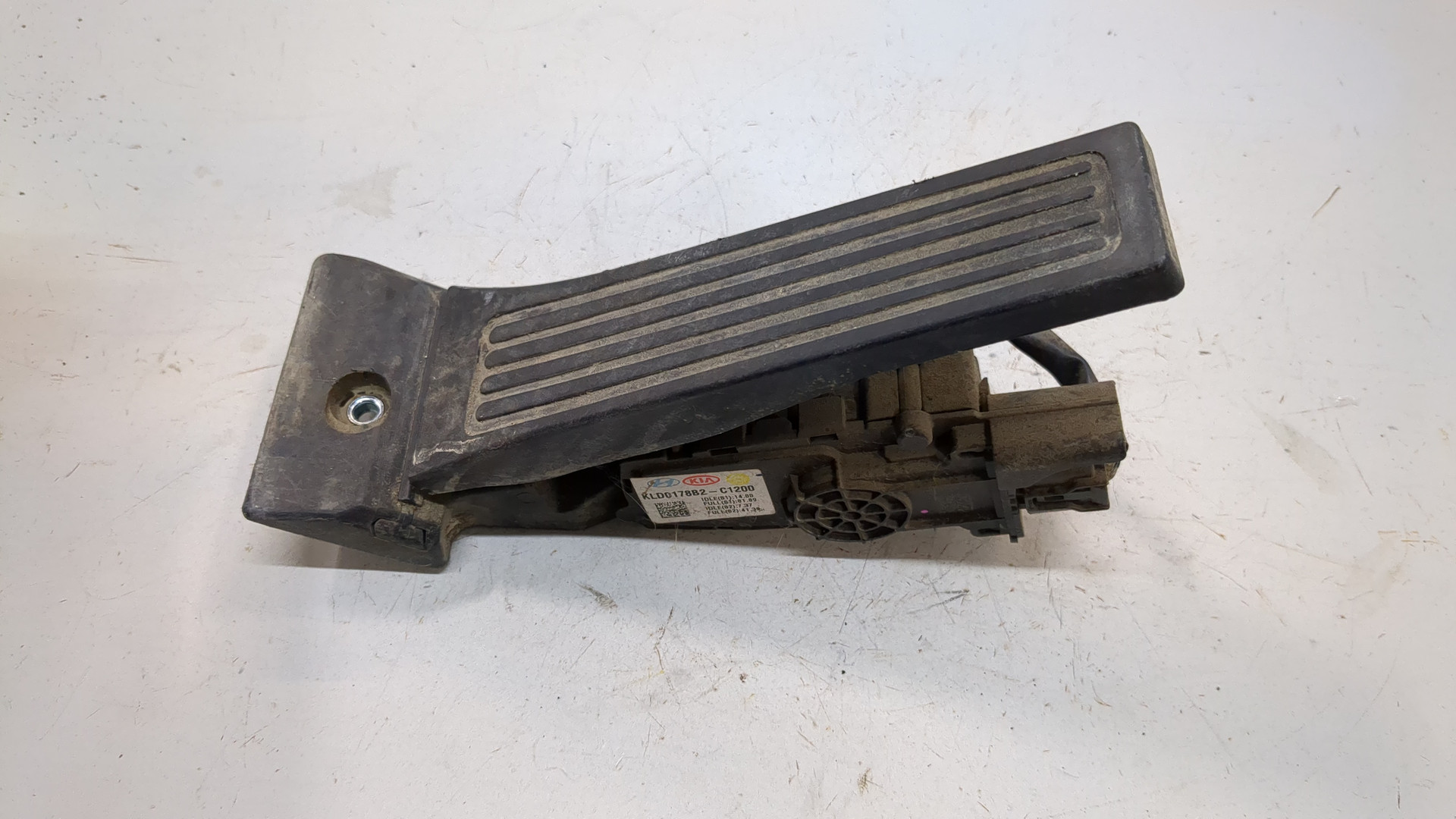 Педаль газа