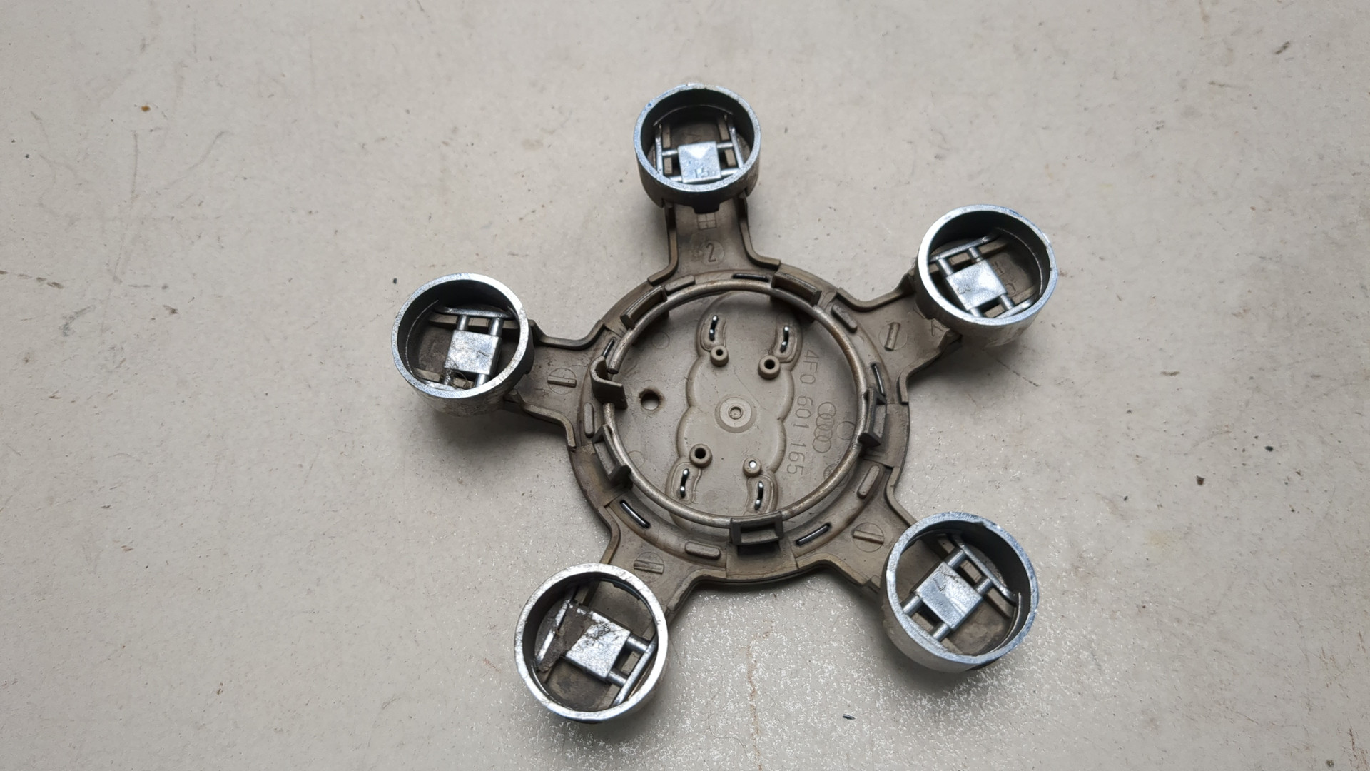 Колпак декоративный