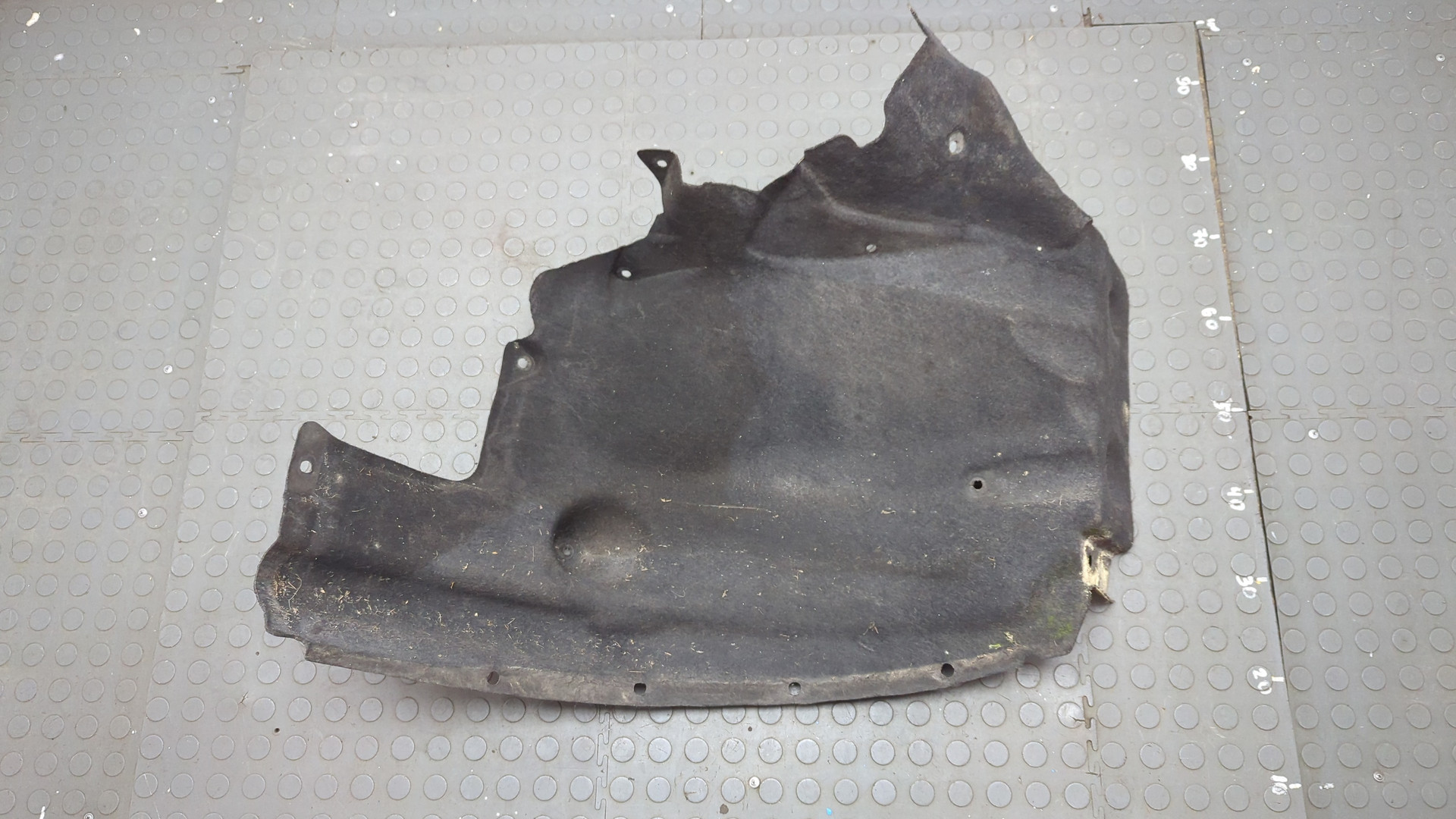 Локер передний правый