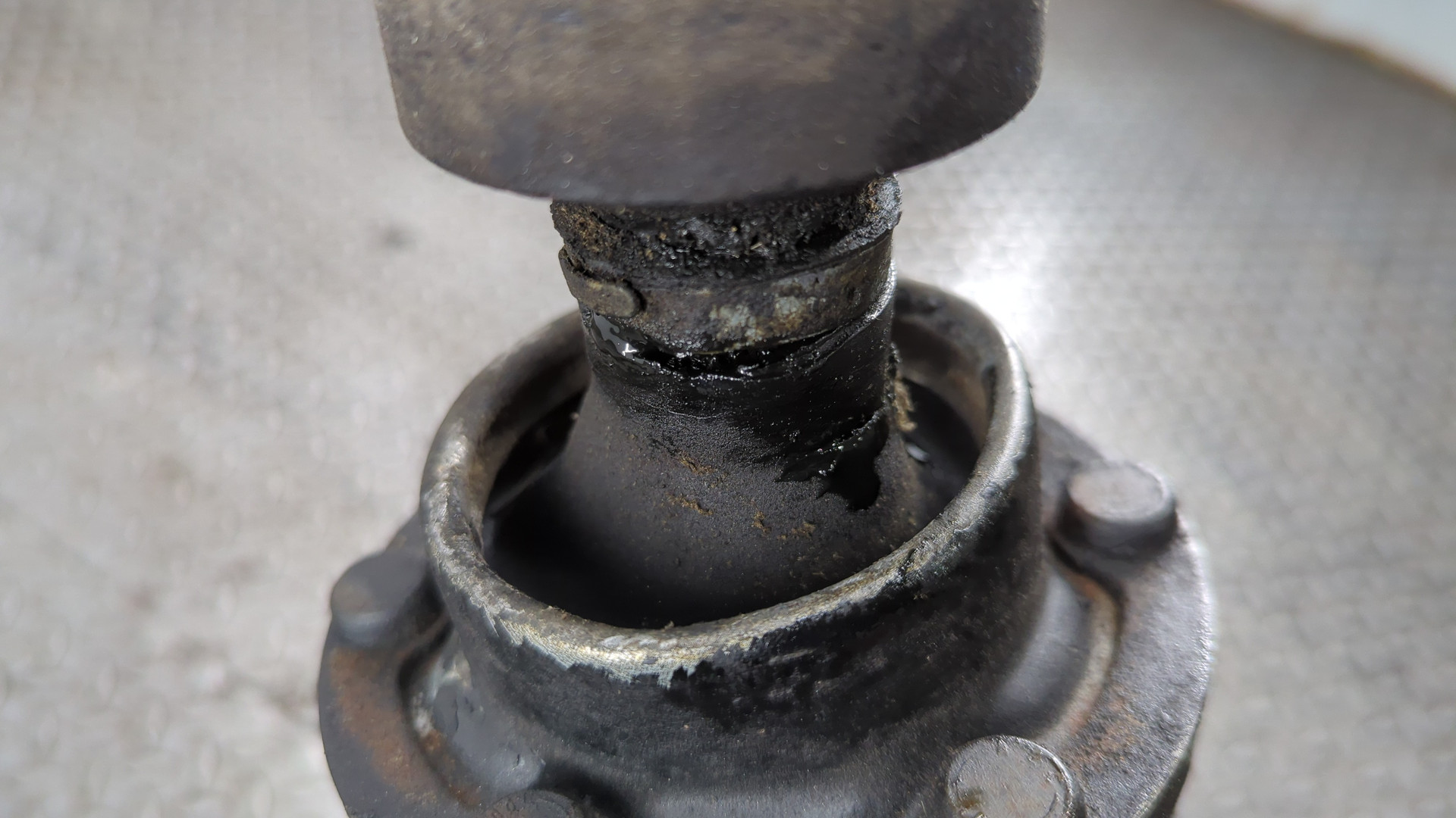 Вал карданный задний