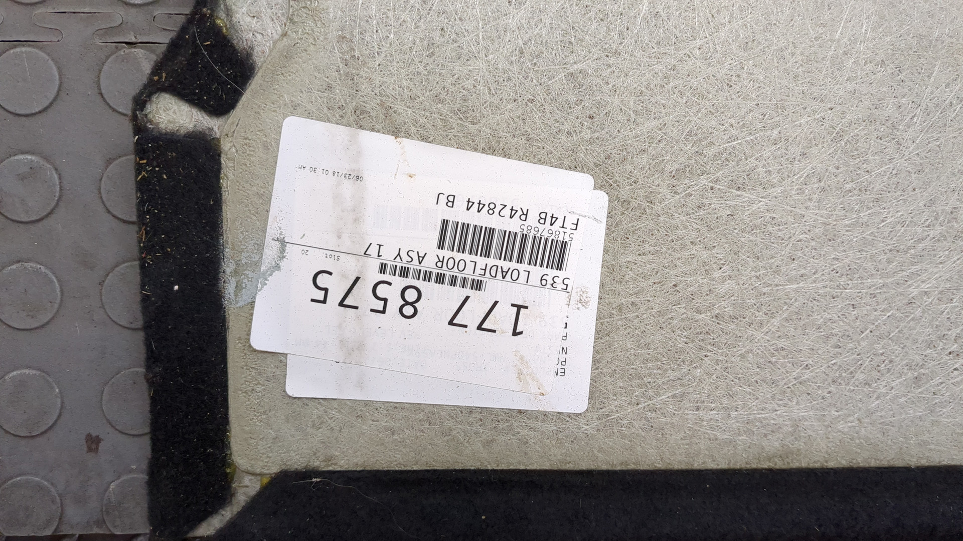 Коврик бардачка