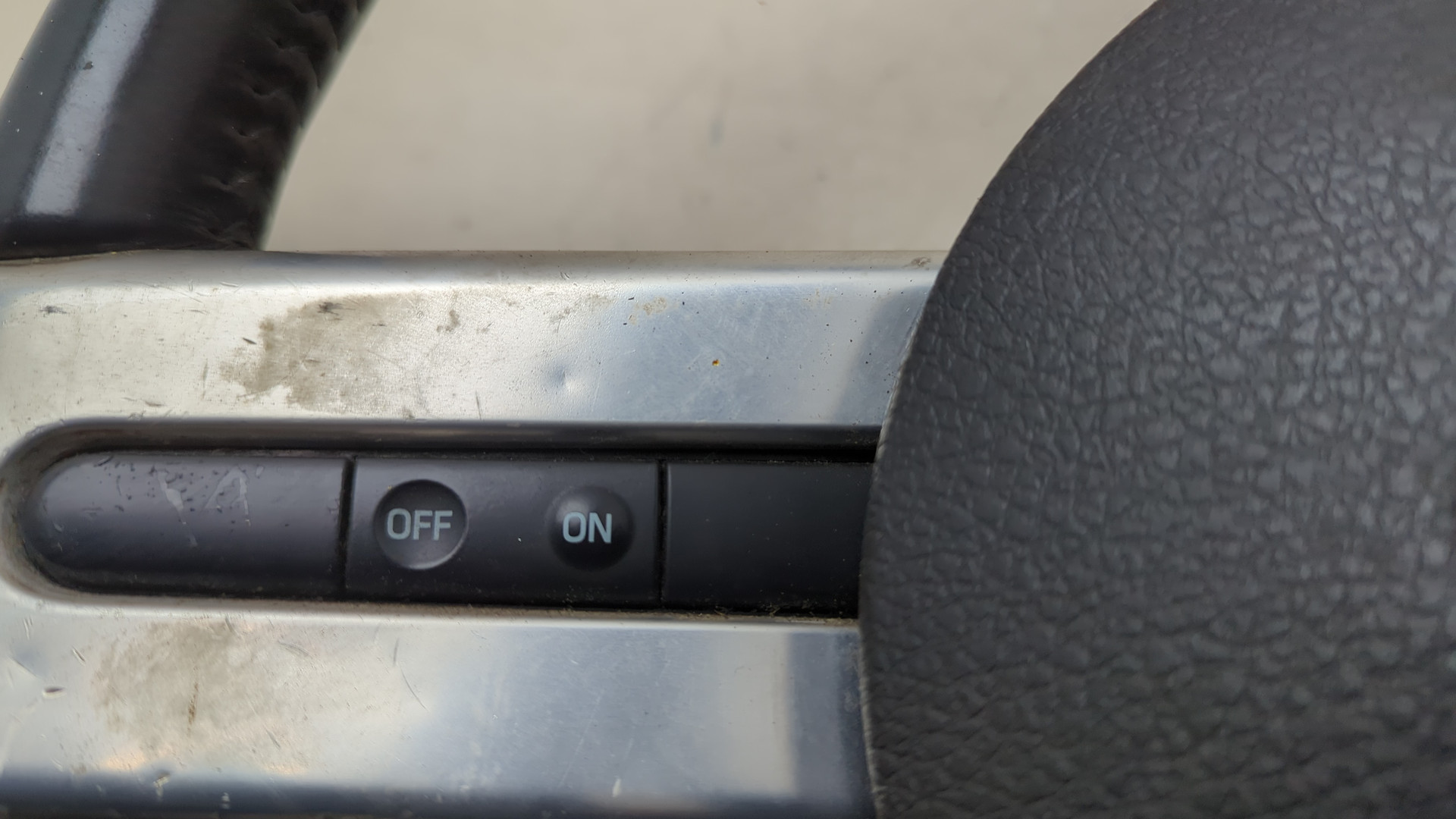 Рулевое колесо (руль)