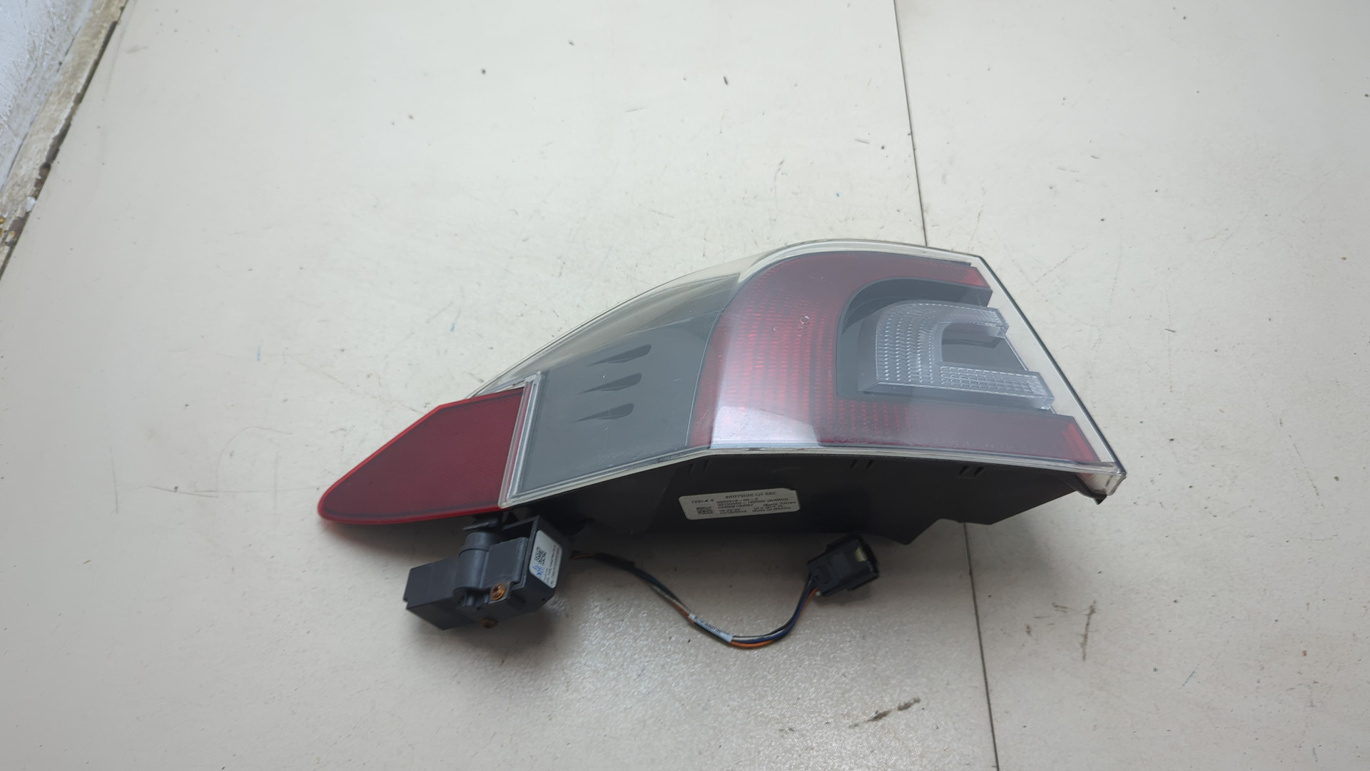 Фонарь задний левый