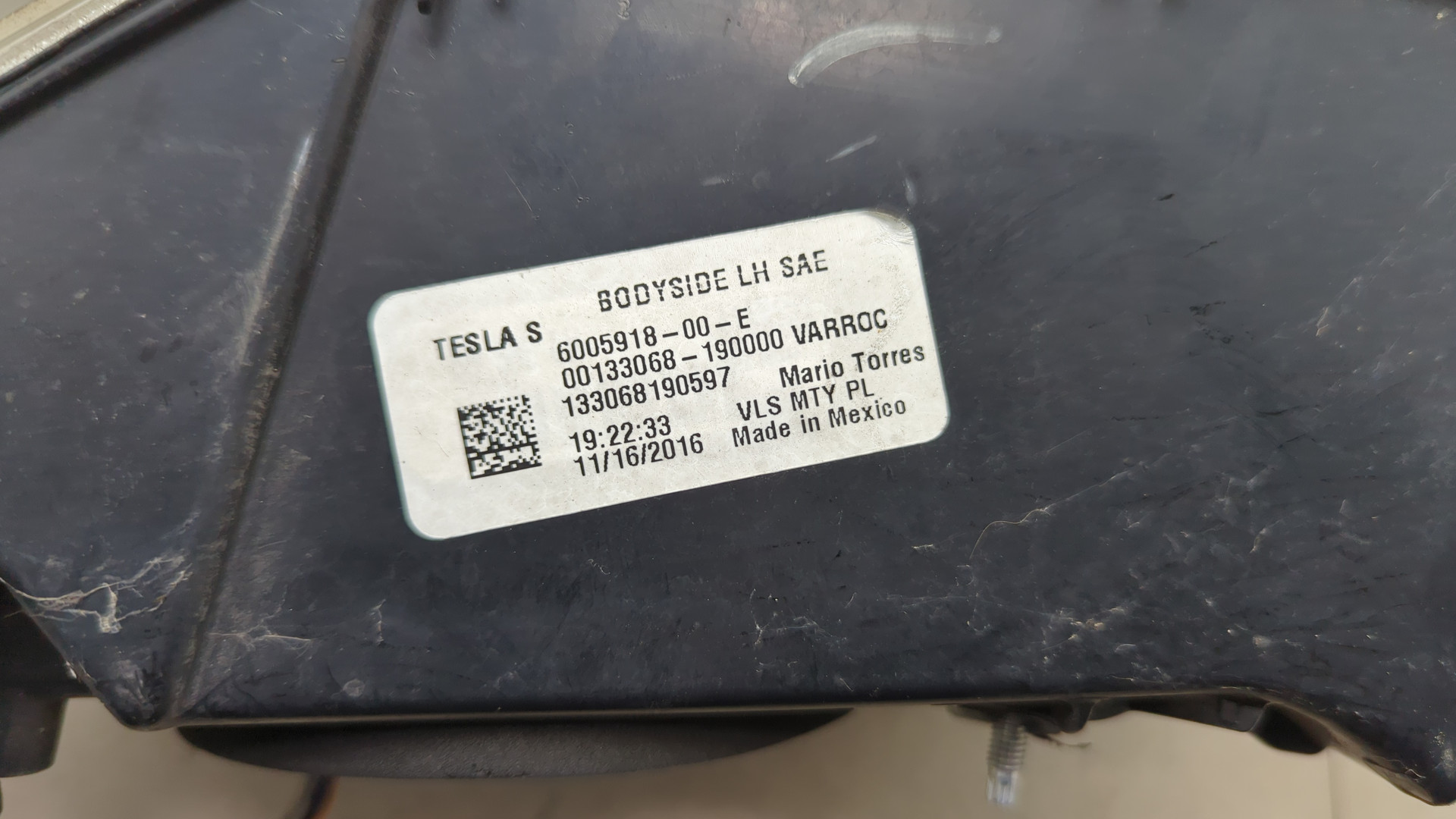 Фонарь задний левый