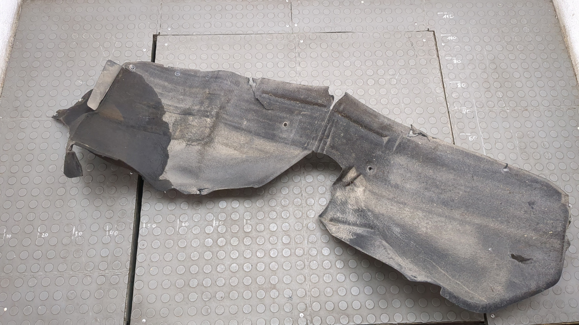 Локер передний левый