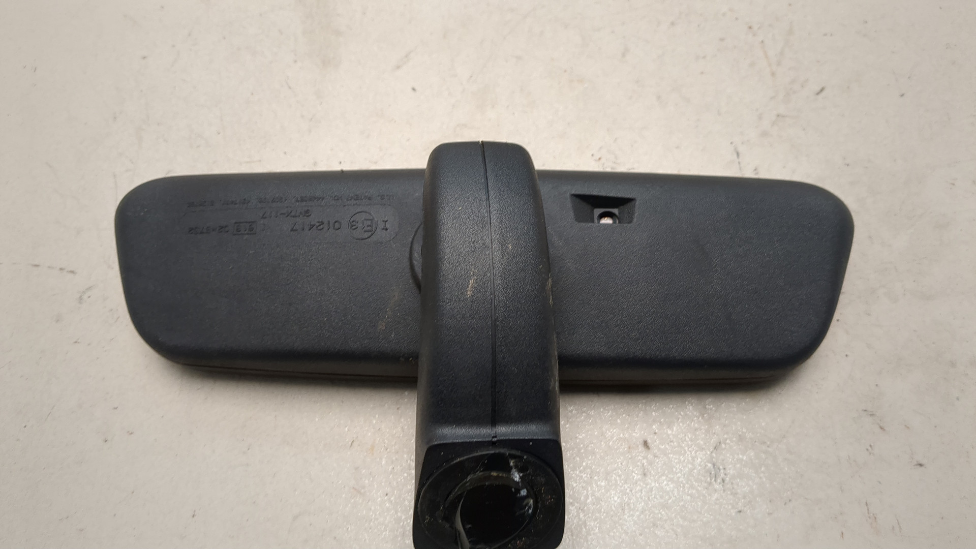 Зеркало заднего вида