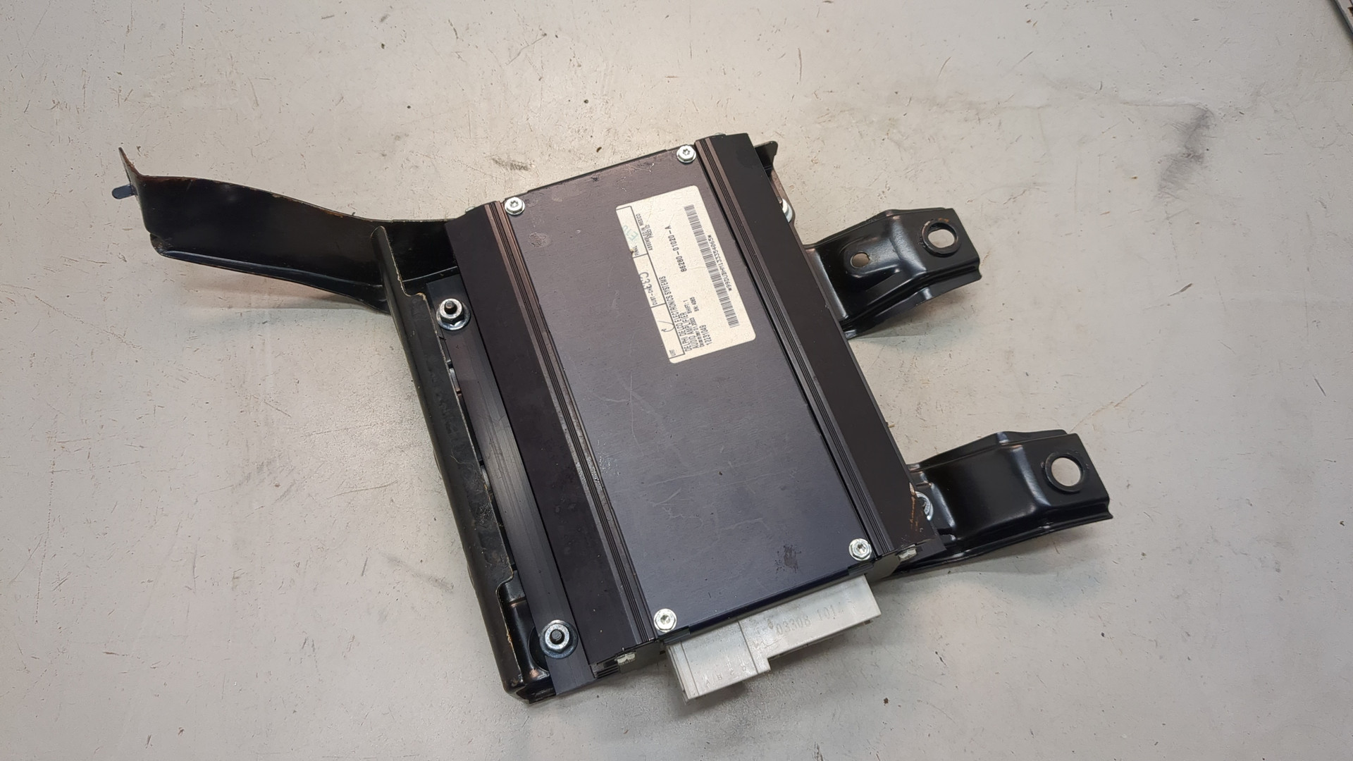 Усилитель акустической системы