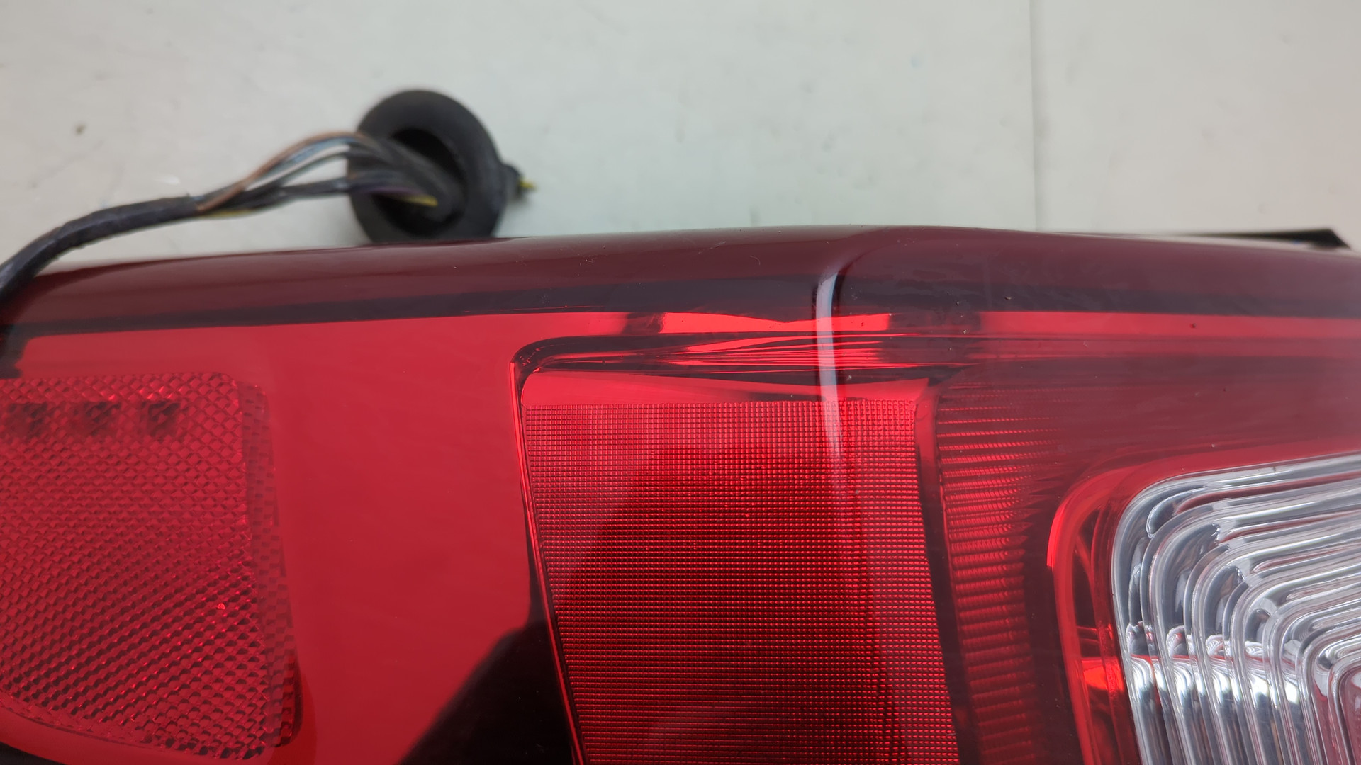 Фонарь задний левый