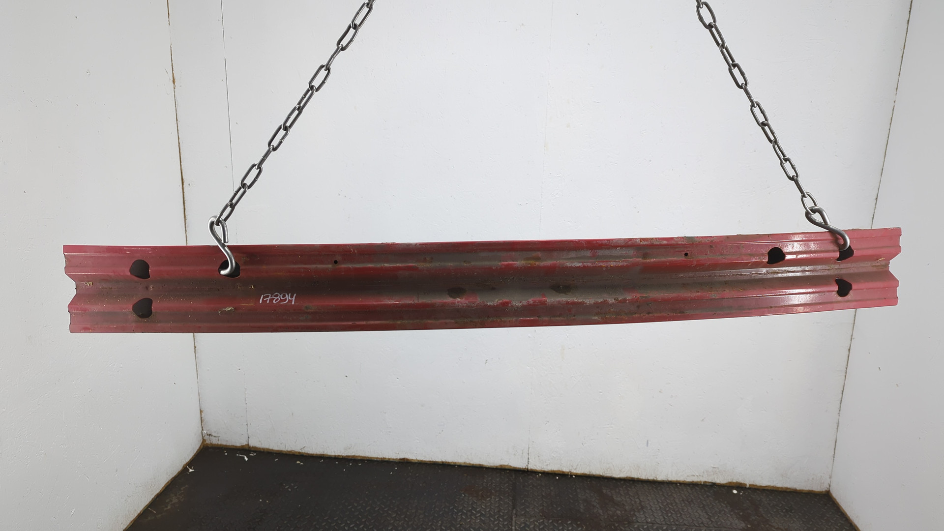 Усилитель заднего бампера