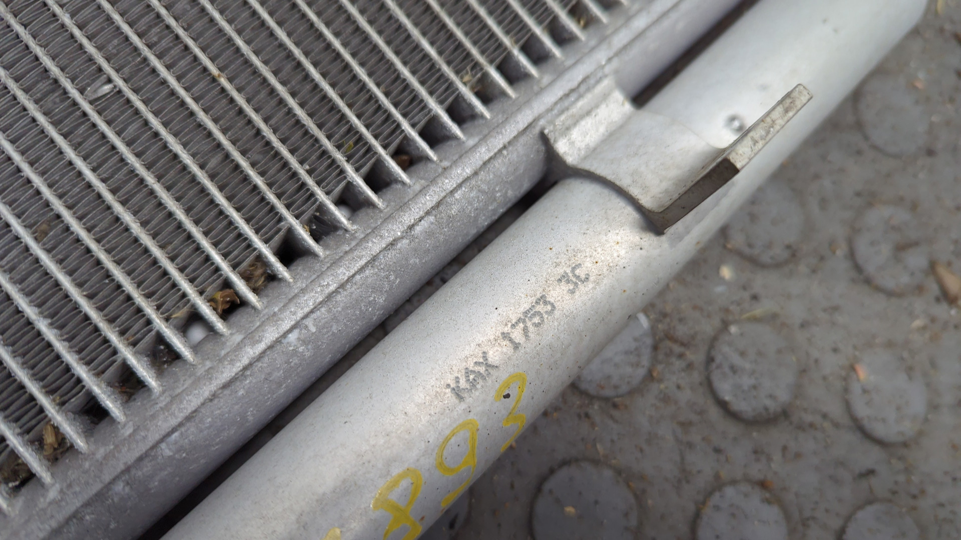 Радиатор кондиционера / конденсер