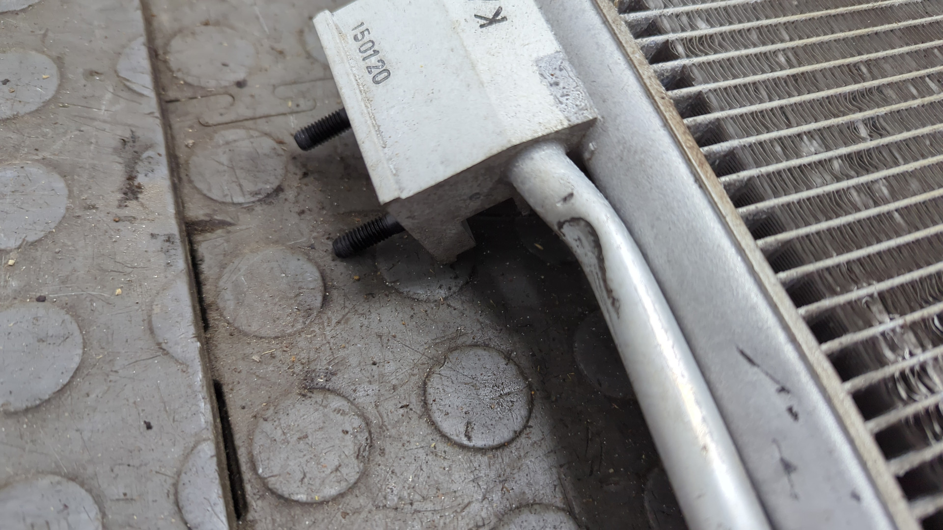 Радиатор кондиционера / конденсер