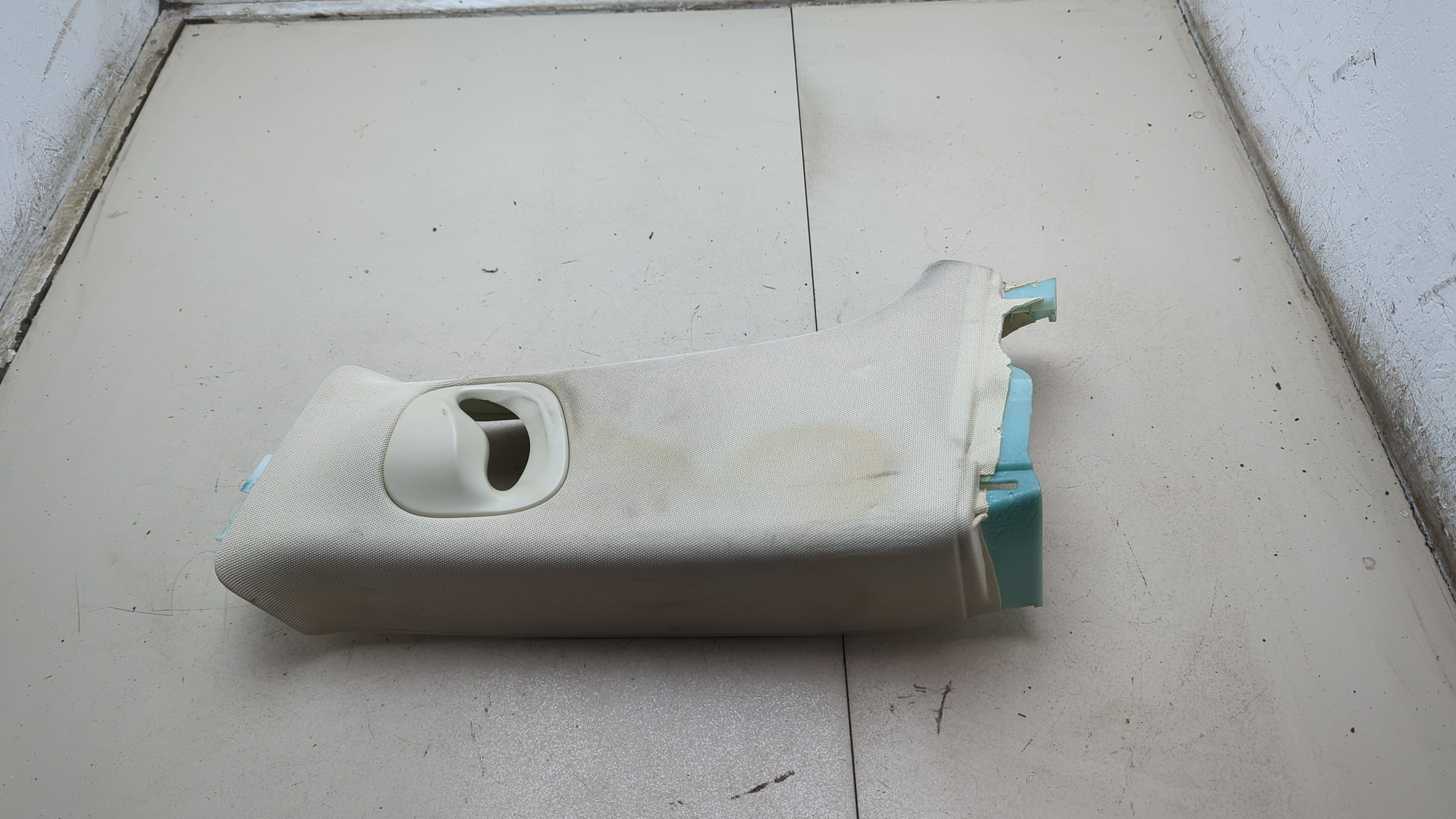 Обшивка стойки