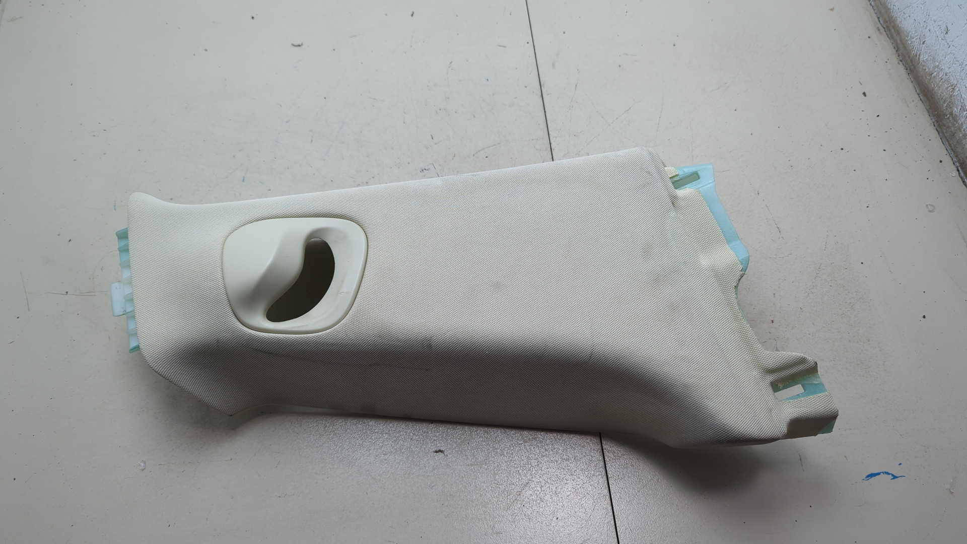 Обшивка стойки