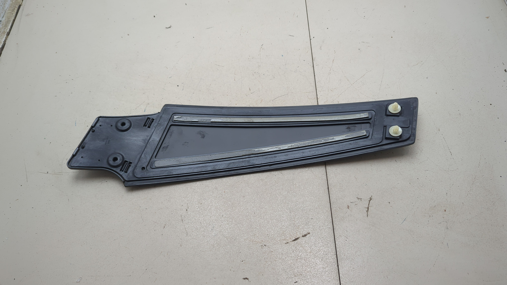 Накладка стойки