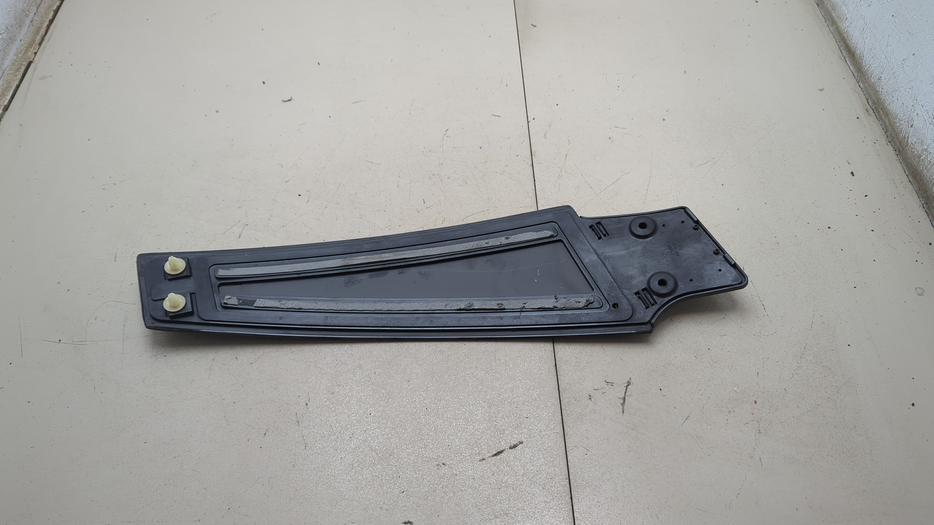 Накладка стойки